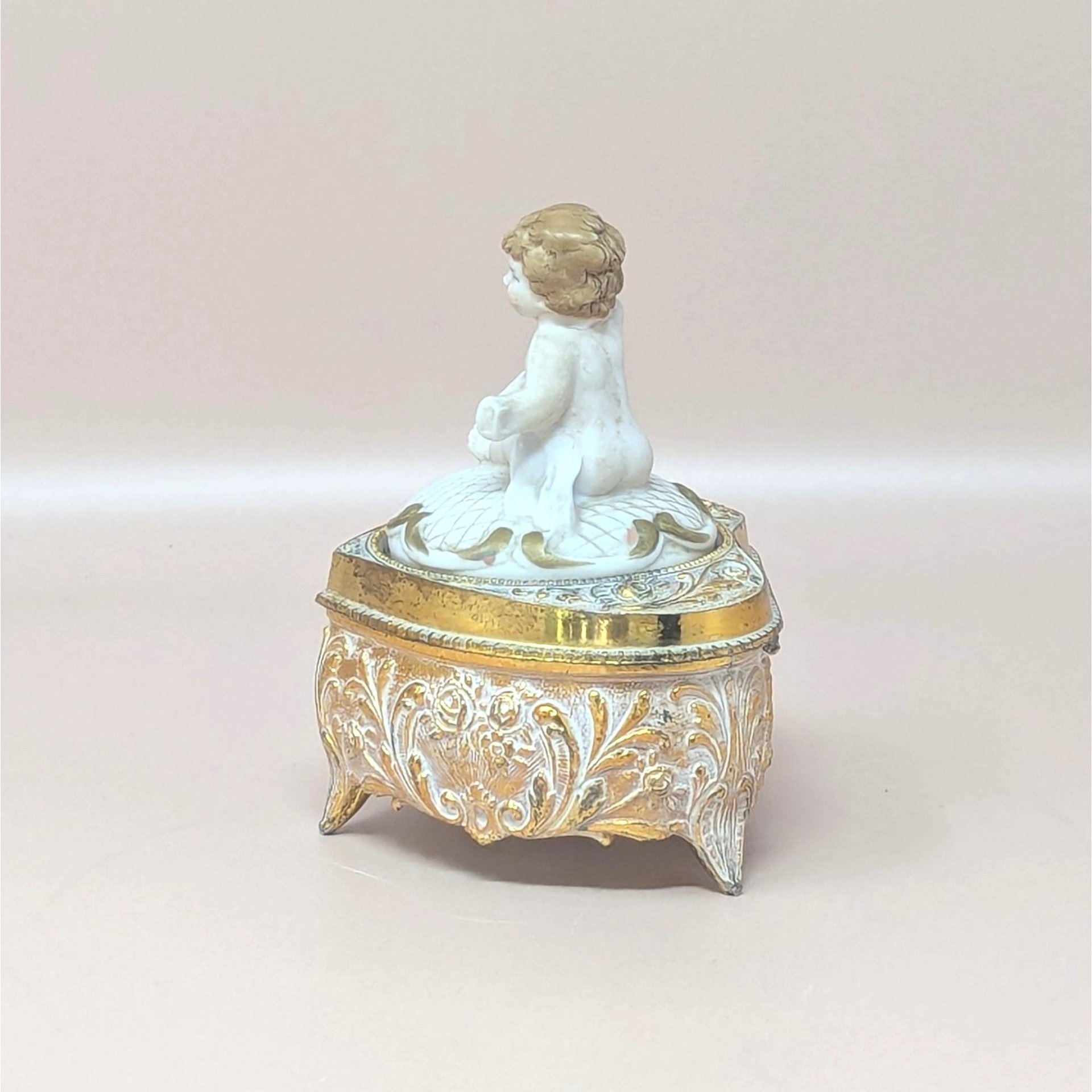 Vintage Gilt Cherub Trinket Box 