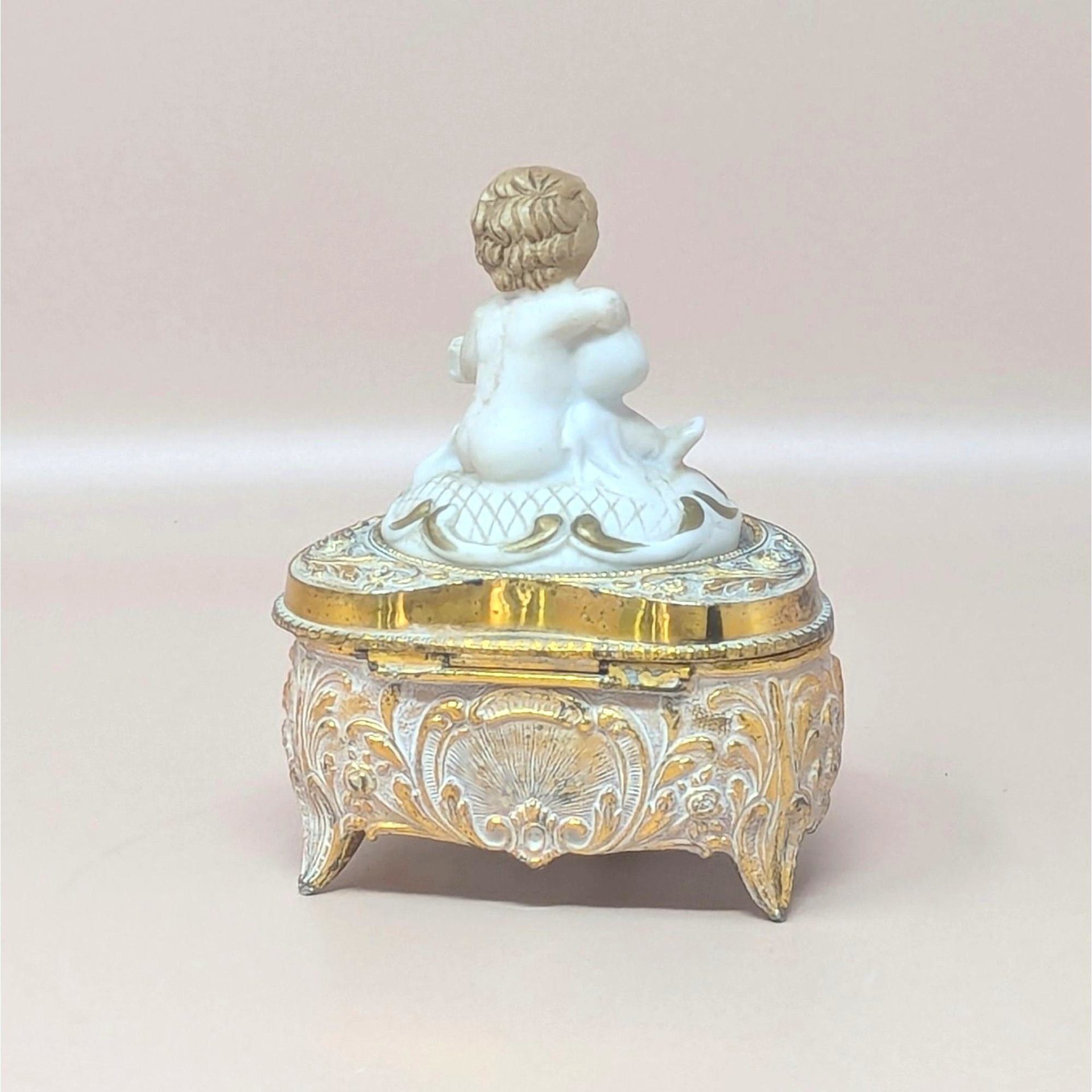 Vintage Gilt Cherub Trinket Box 