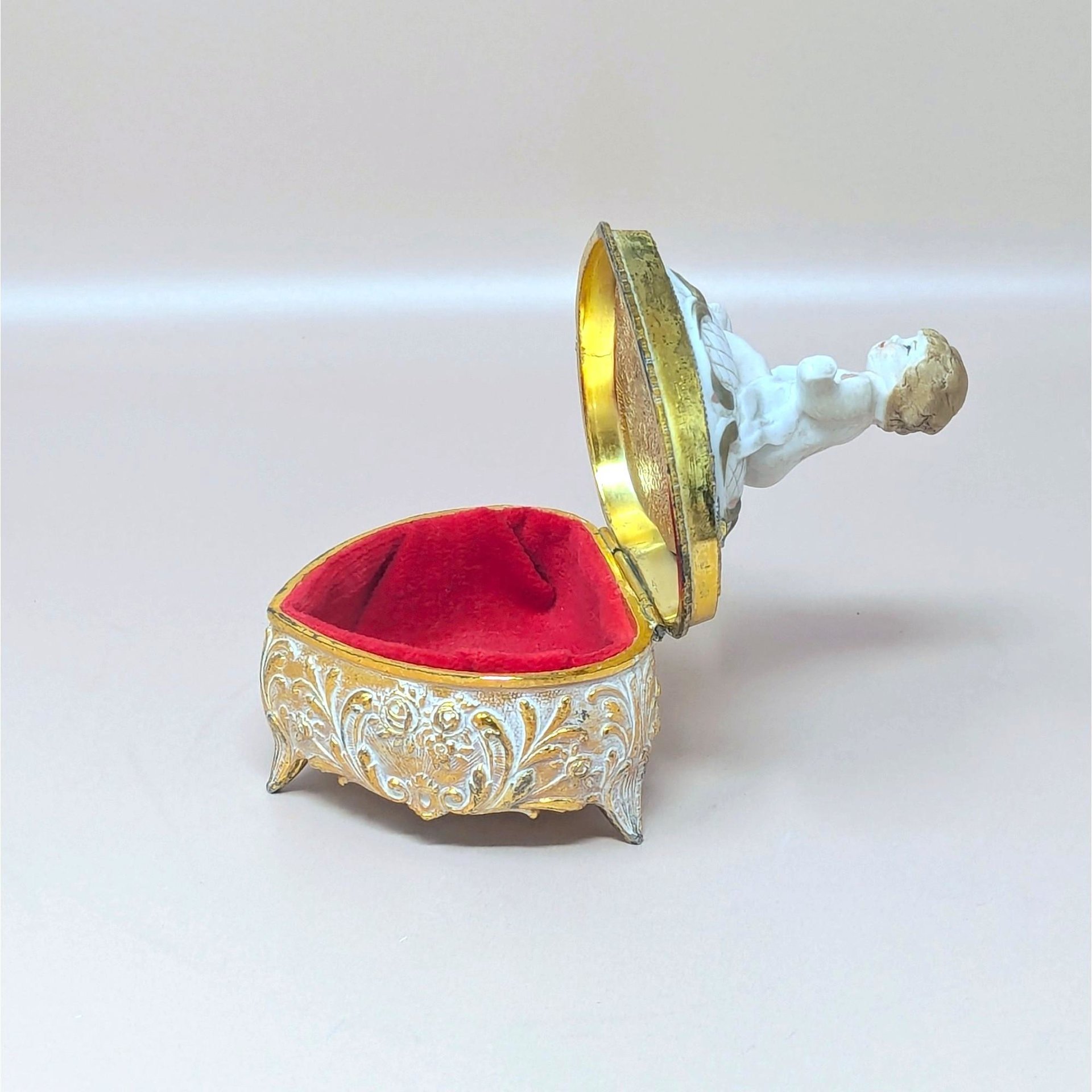 Vintage Gilt Cherub Trinket Box 