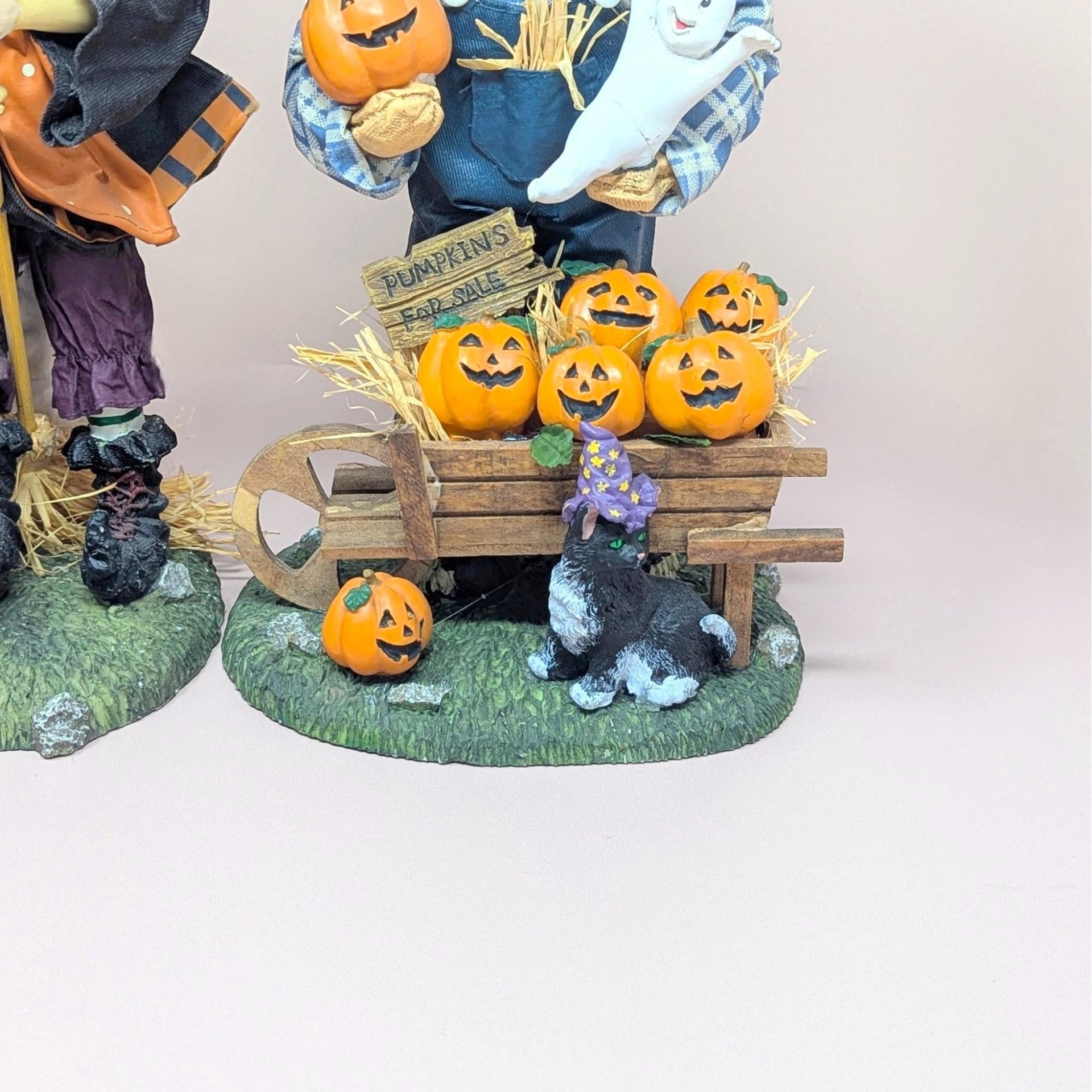 1996 Fabric Mache Halloween Pair