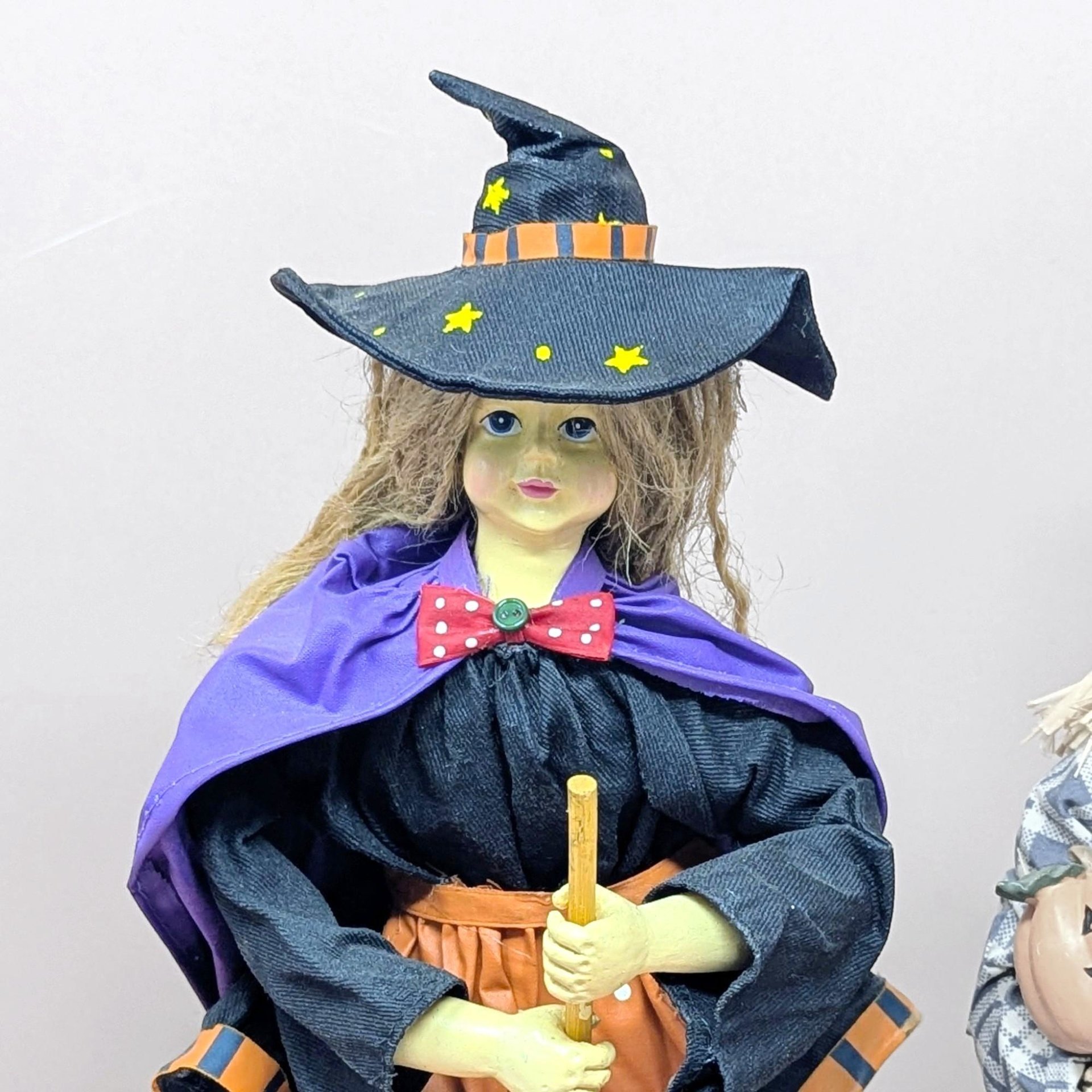 1996 Fabric Mache Halloween Pair