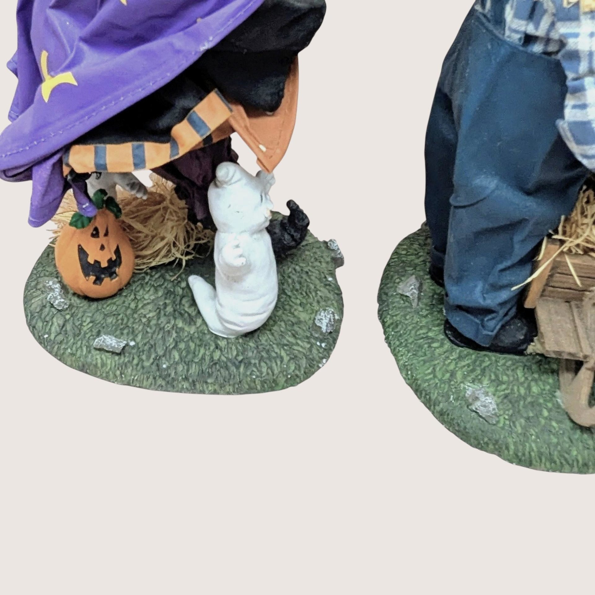 1996 Fabric Mache Halloween Pair