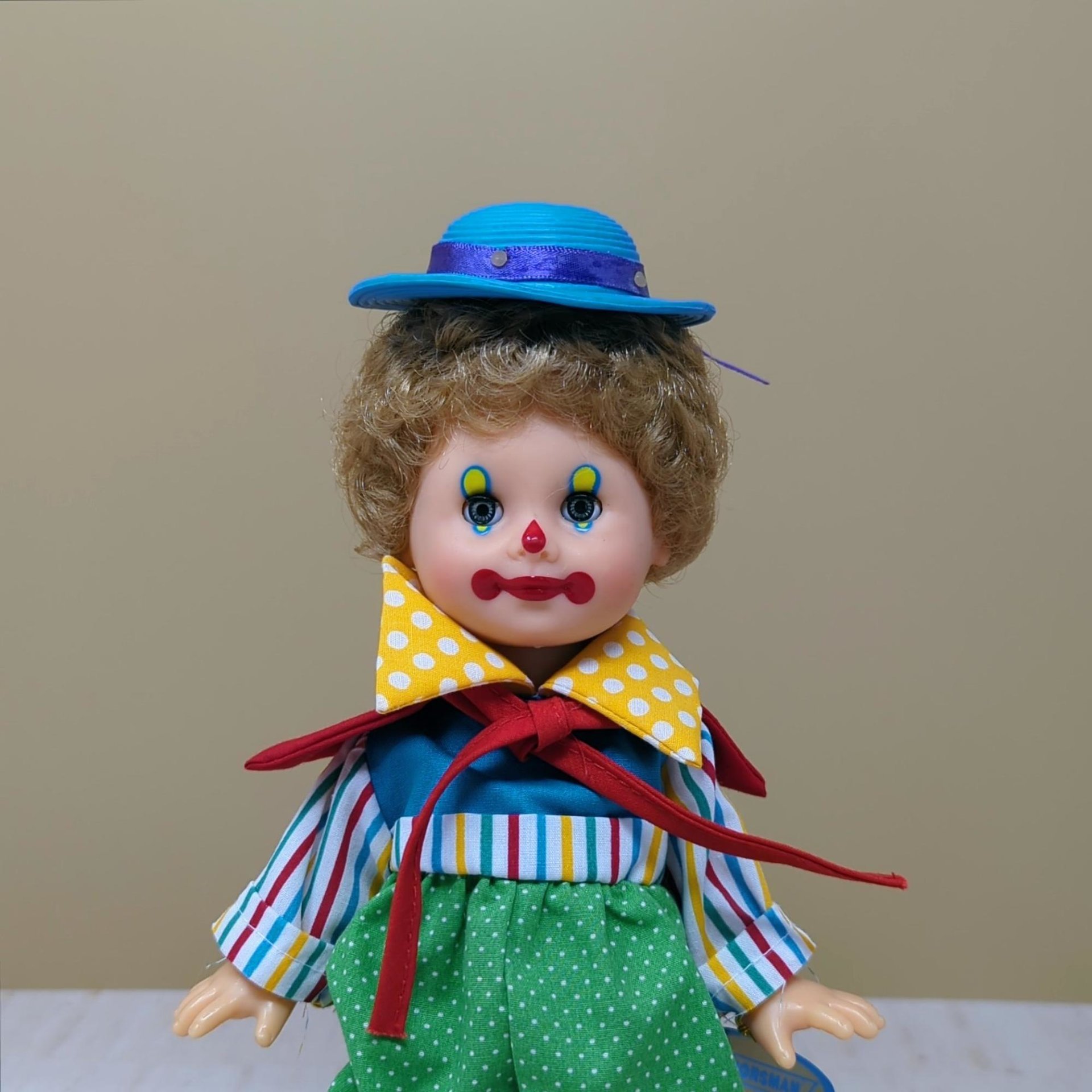 1984 Horsman Clown – 1980s Playroom Period Decor