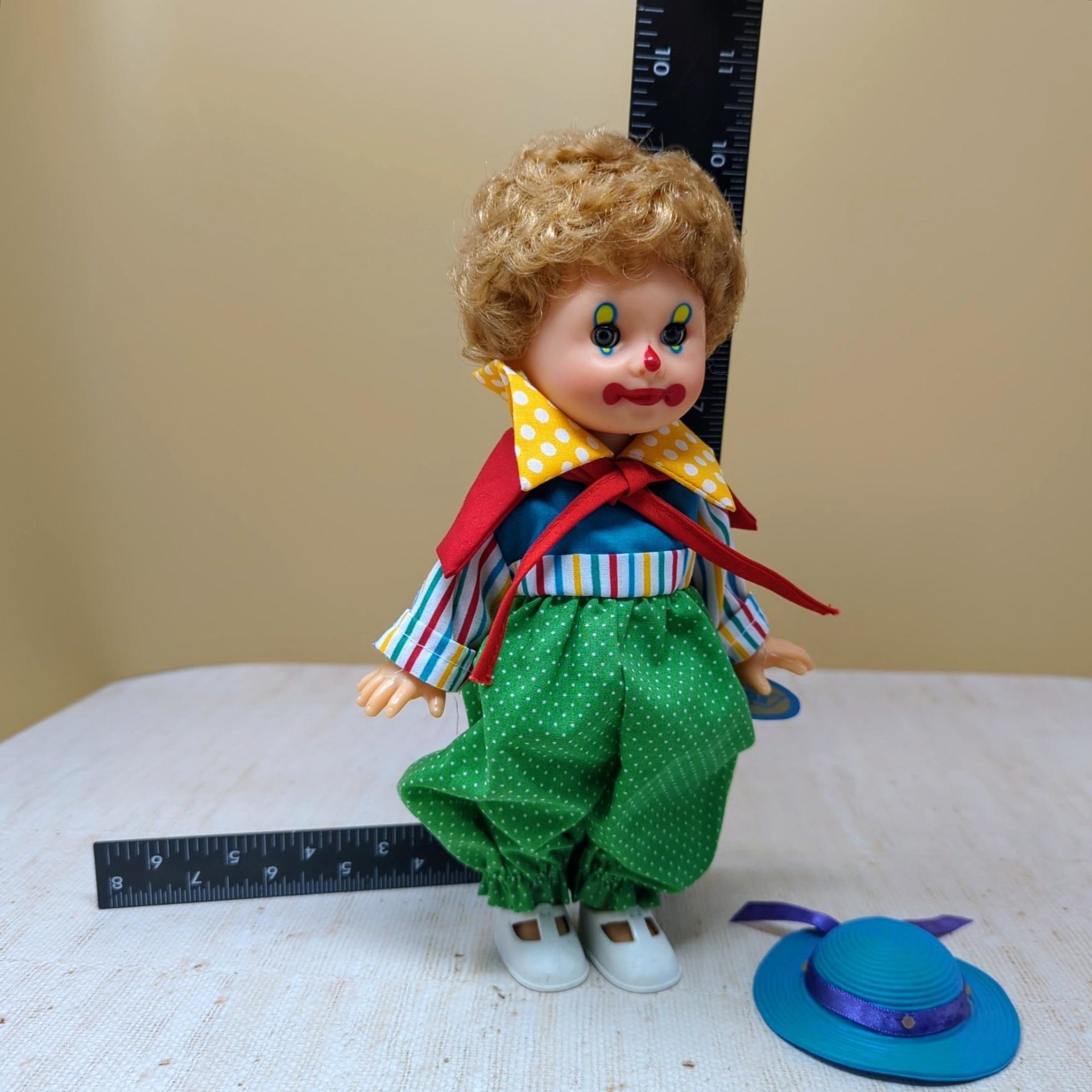 1984 Horsman Clown – 1980s Playroom Period Decor
