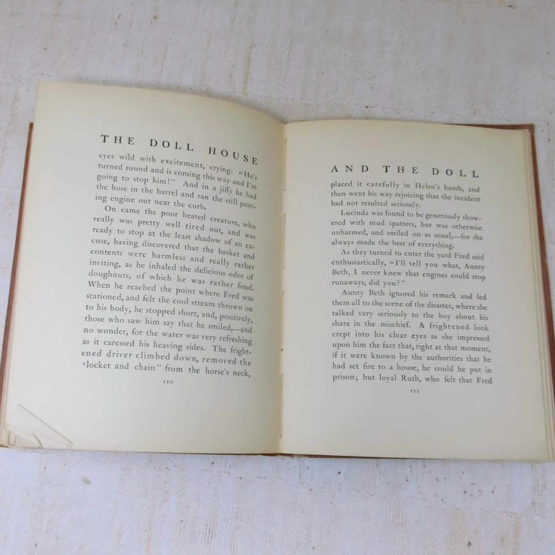 1905 Josephine Scribner Gates: The Story of the Three Dolls – Illustrated Volume