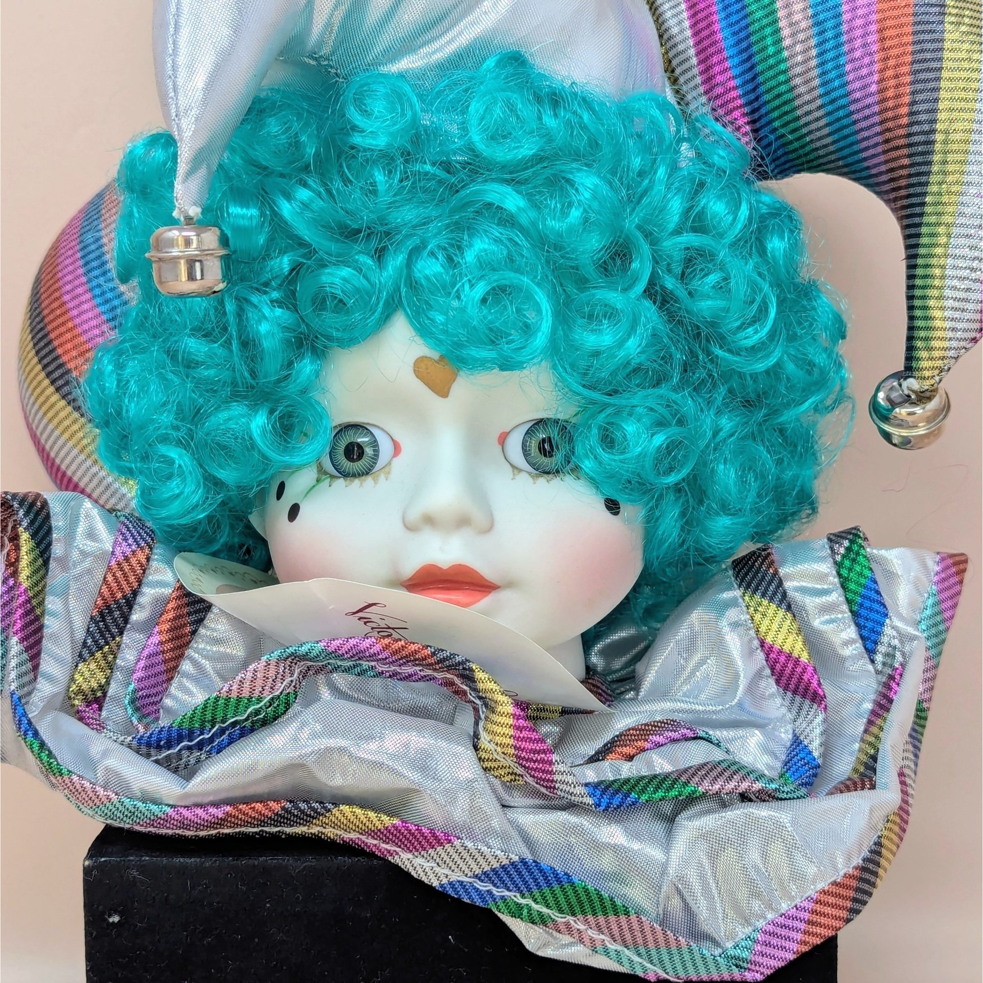 Victoria Ashlea Originals: Arthur Jester Porcelain Music Box – Bette Ball Design