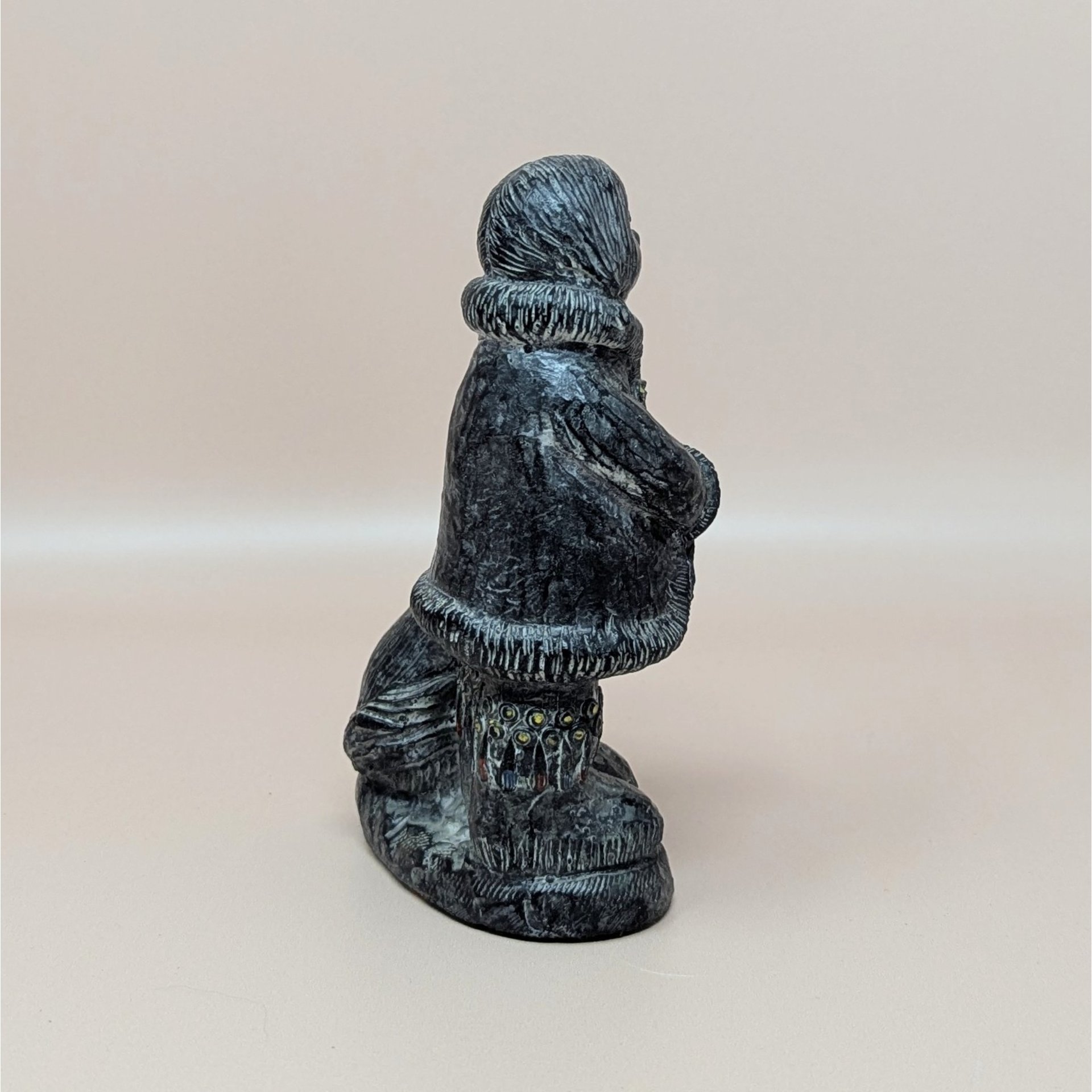 1970s Wolf Sculpture Original Figurine – Folk Art Eskimo Child and Dog