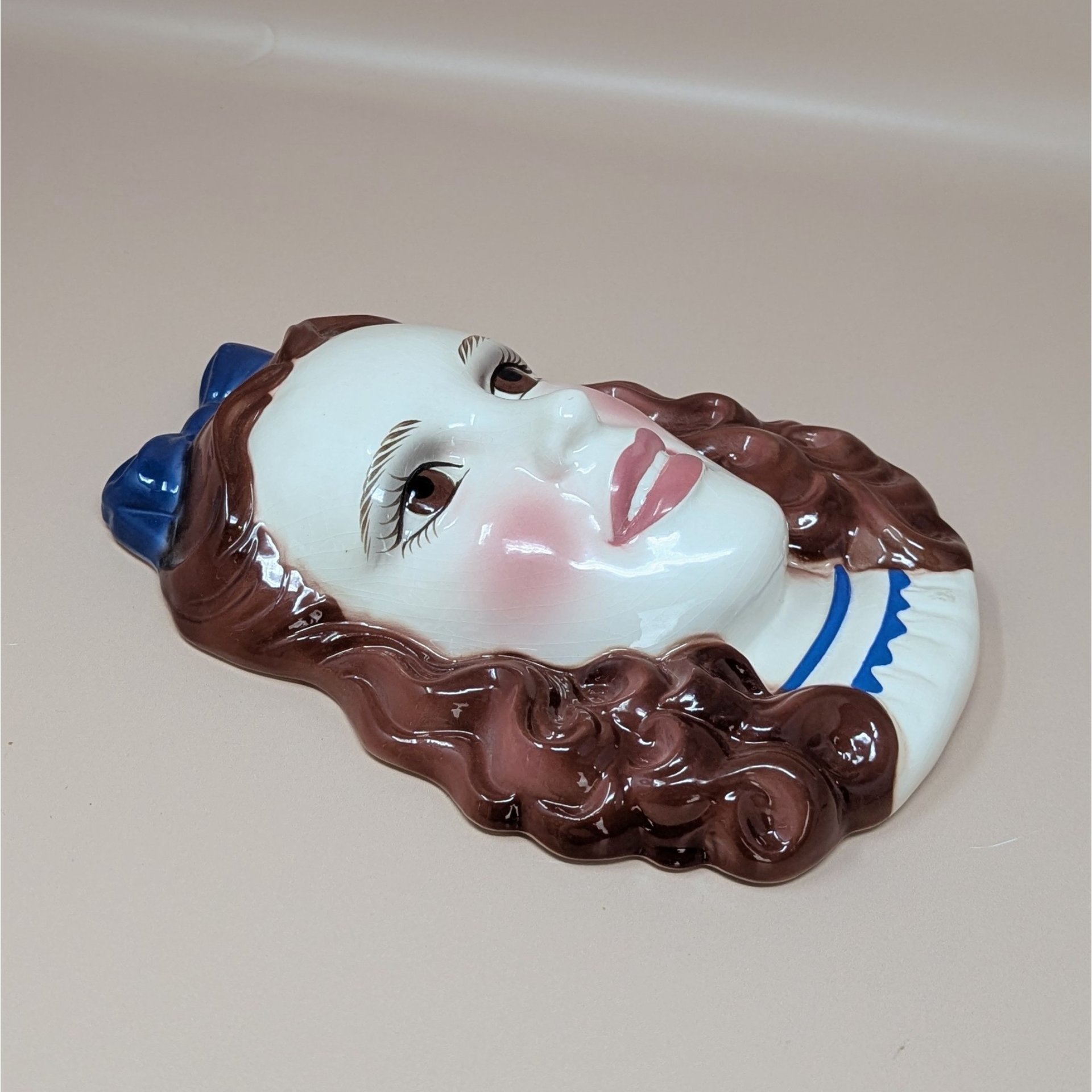 1995 Dorothy Wall Mask – Clay Art Wizard of Oz Ceramic