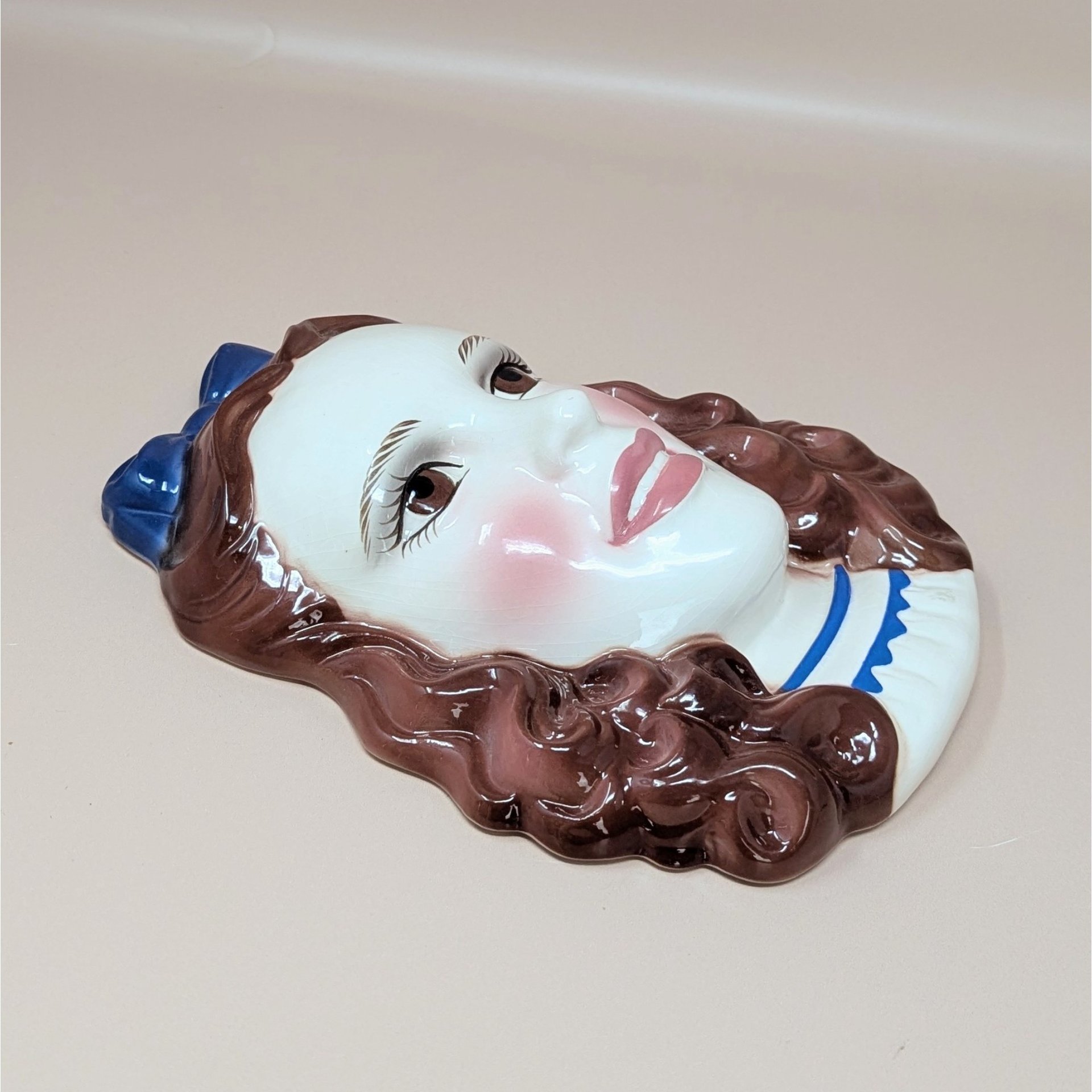 1995 Dorothy Clay Art Wizard of Oz Ceramic Wall Mask