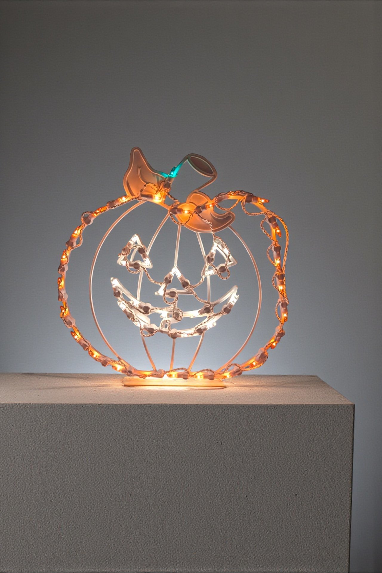 1995 Halloween Silhouettes Jack O'Lantern Light