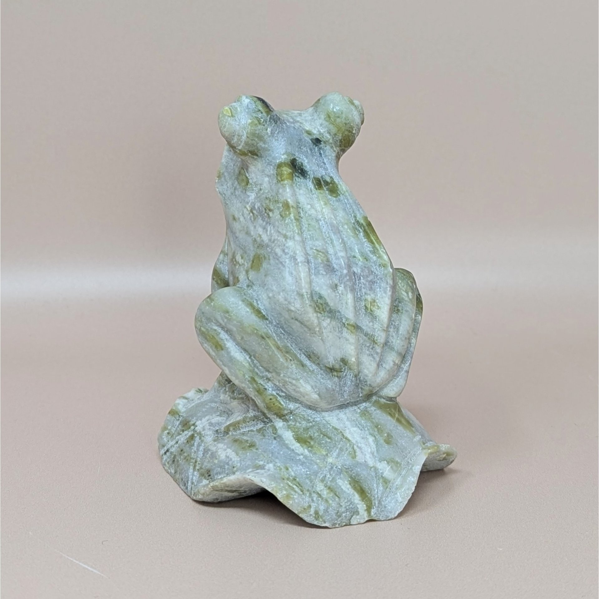Nephrite Jade Frog – Vintage Chinese Hand Carved Stone – Artisan Figurine