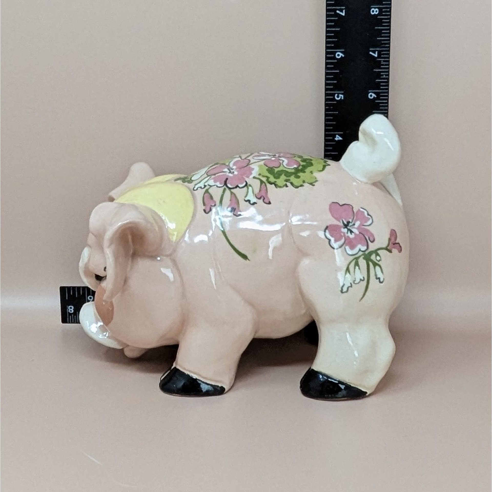 Kay Finch Grumpy Pig – 1940s California Pottery – Floral Ceramic Figurine