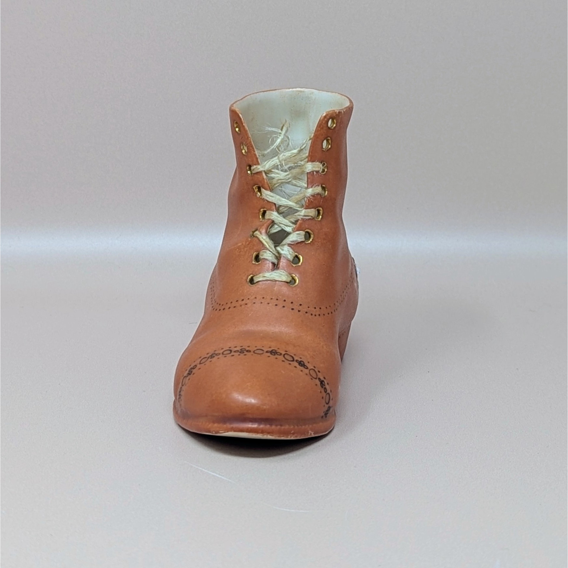 1910s Unmarked Men's High Top Ceramic Shoe Figurine