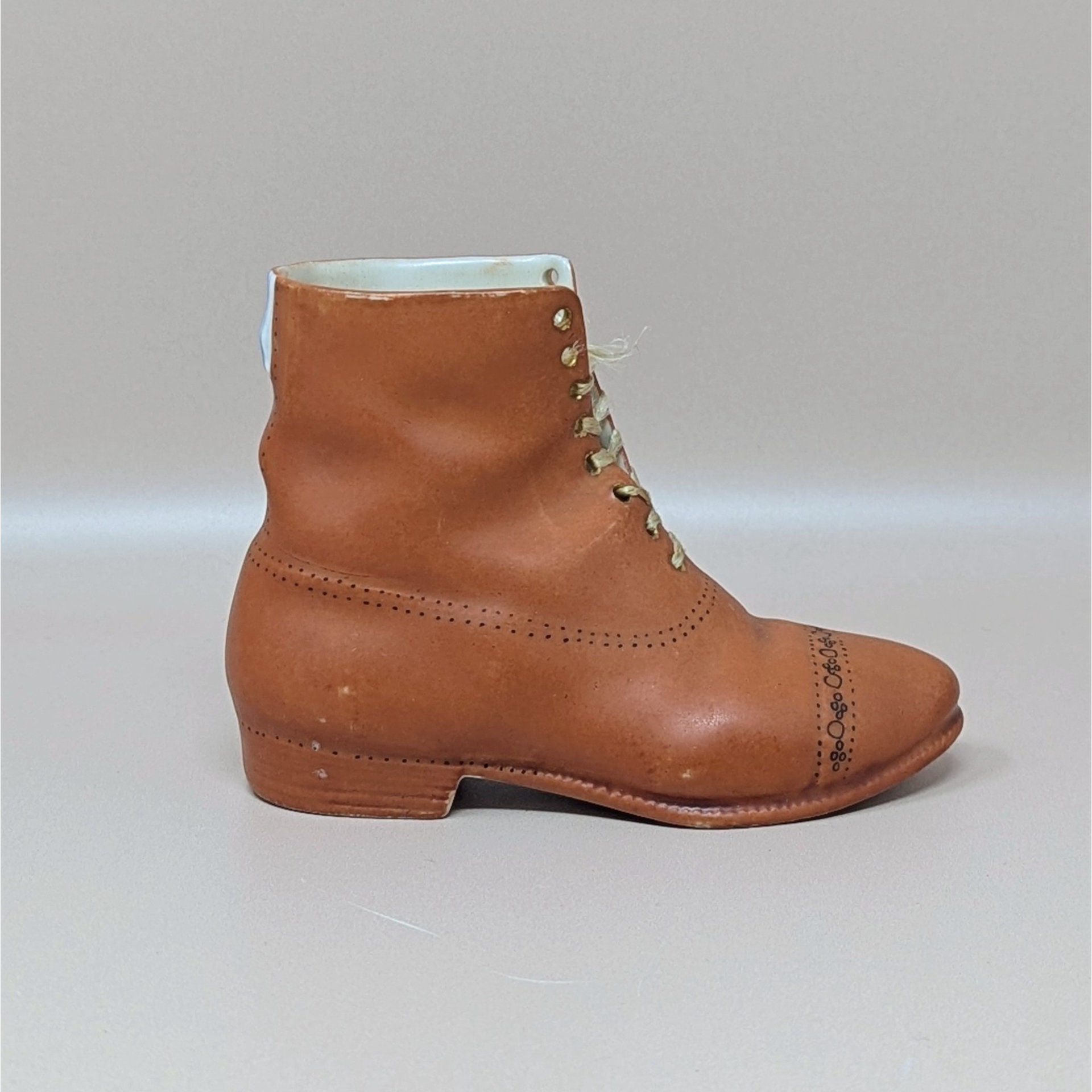 1910s Unmarked Men's High Top Ceramic Shoe Figurine