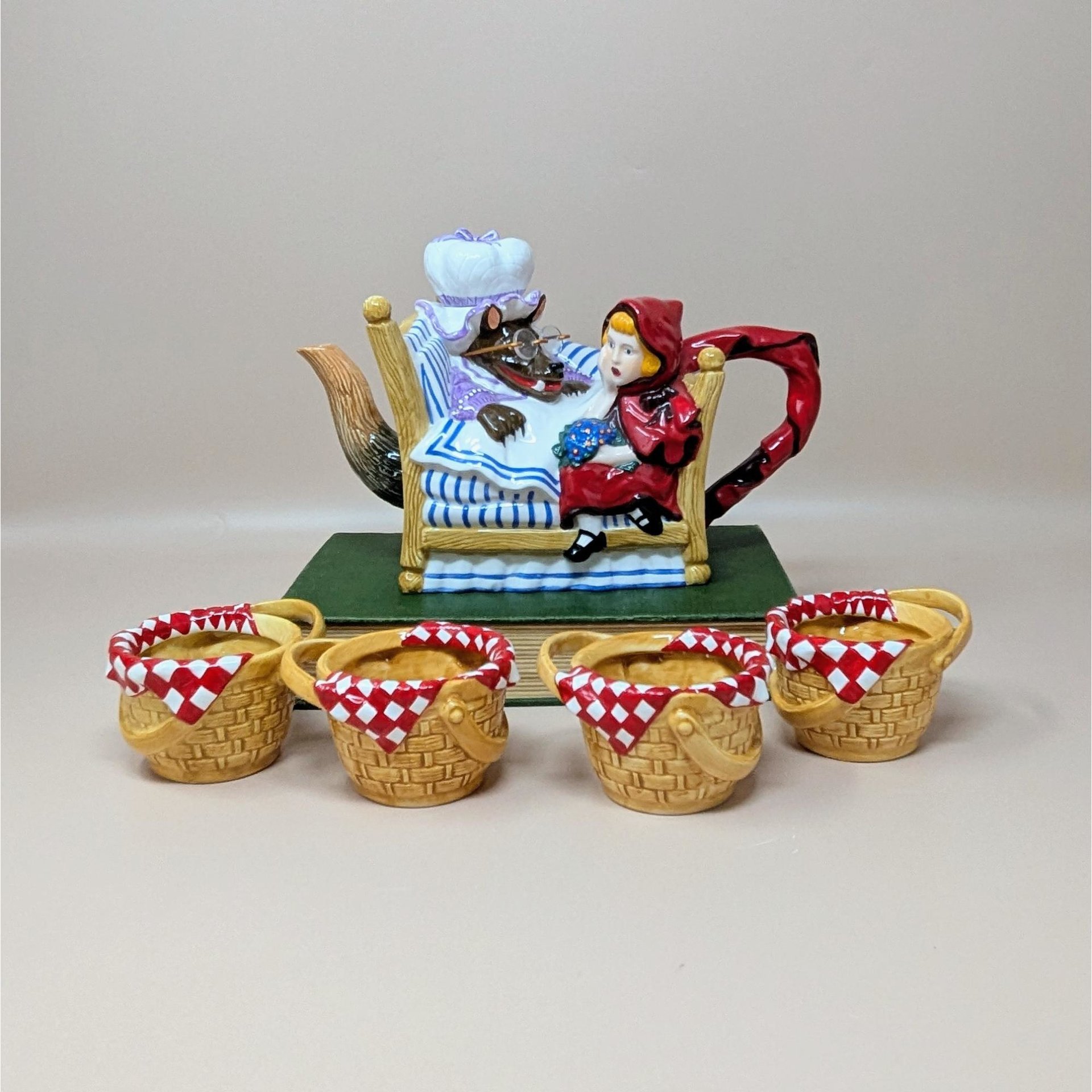 Dept 56 Little Red Riding Hood Storybook Teapot Set