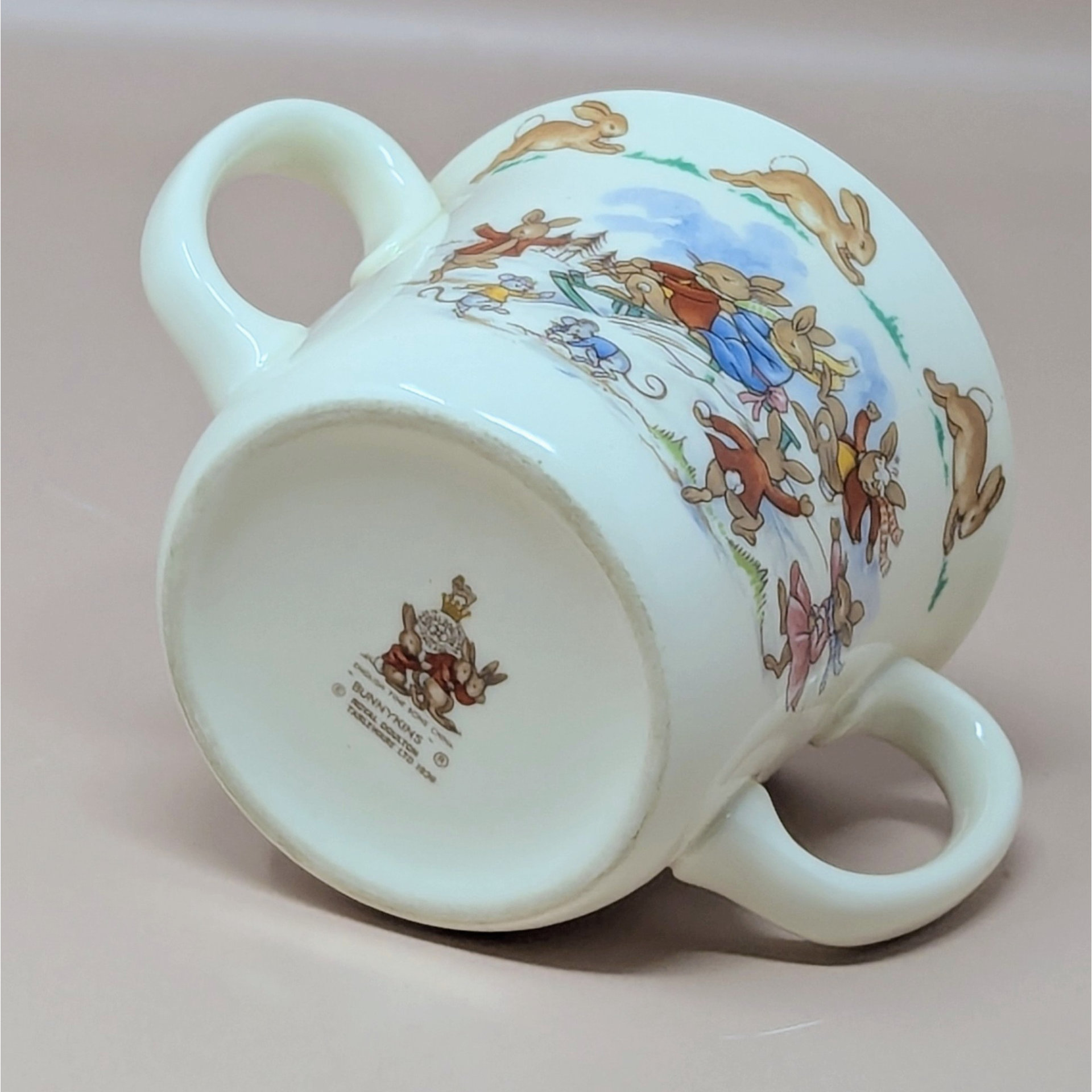 1984 Royal Doulton Bunnykins Sledding 2 Handled Mug
