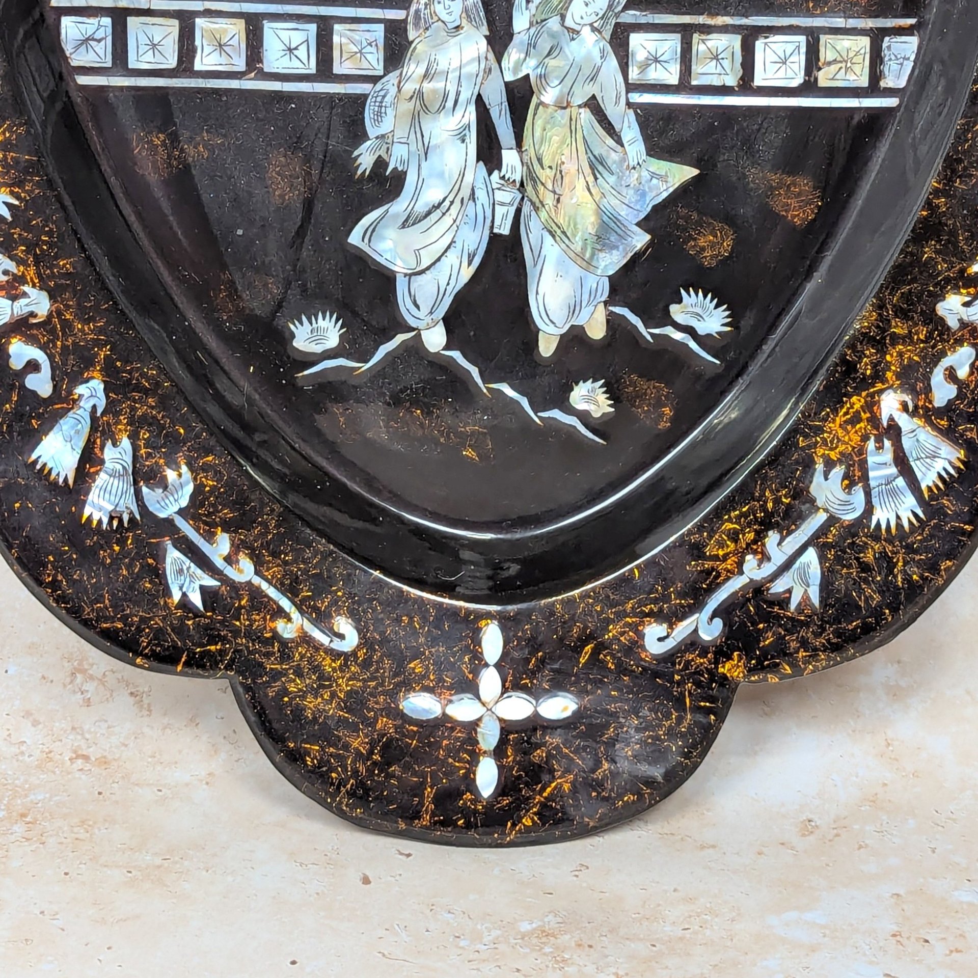 1960s Asian Black Lacquer Mother of Pearl Inlaid Wall Platter