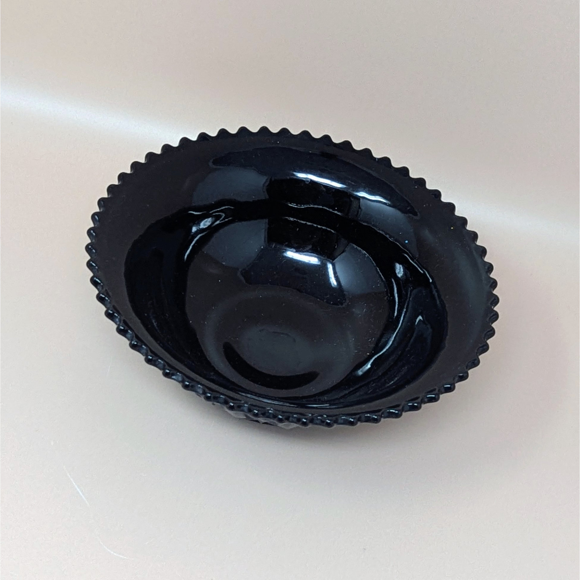 1940s LE Smith Ebony Black Glass Diamond Block Bowl