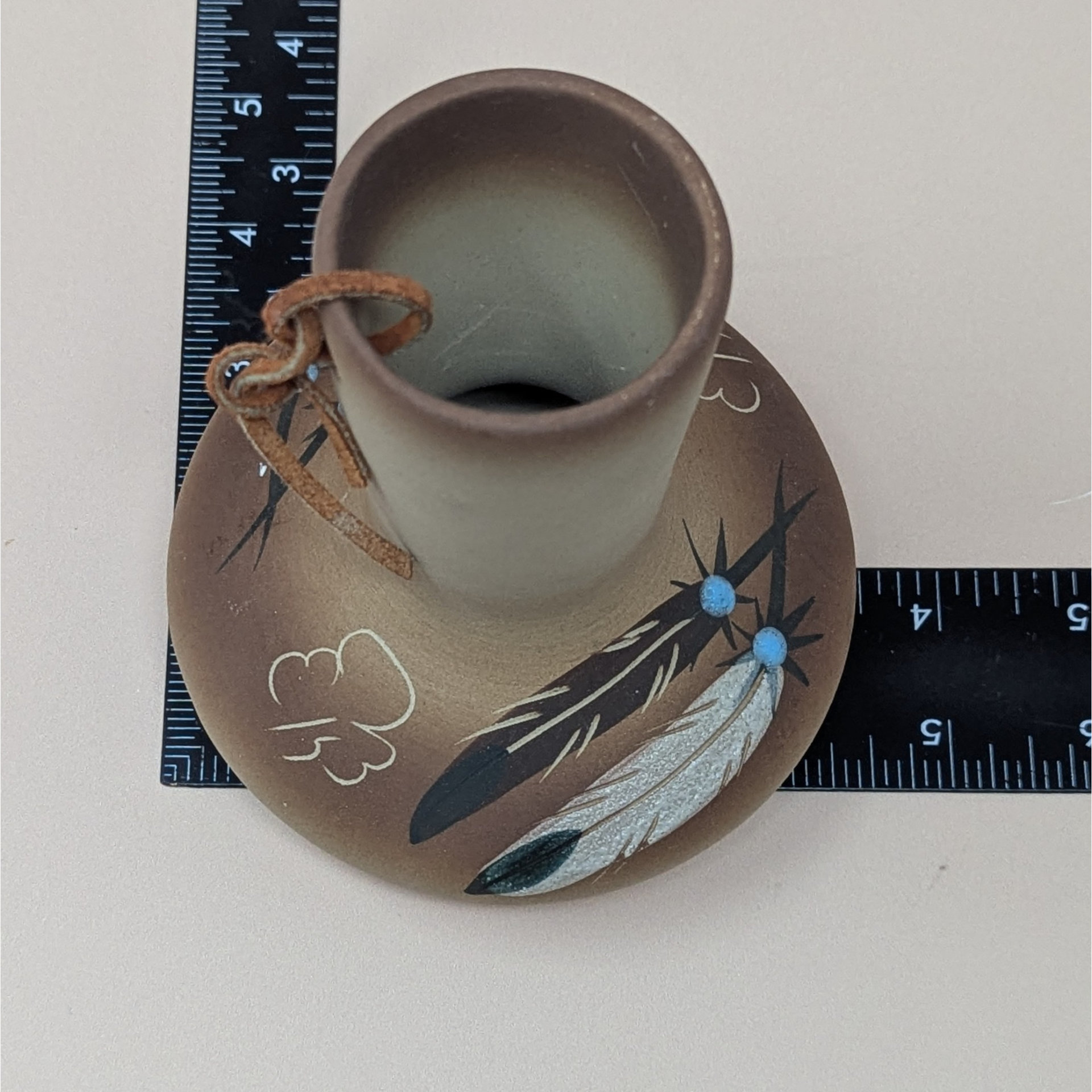 1980s Betty Selby Studio Pottery Vase Feather Design