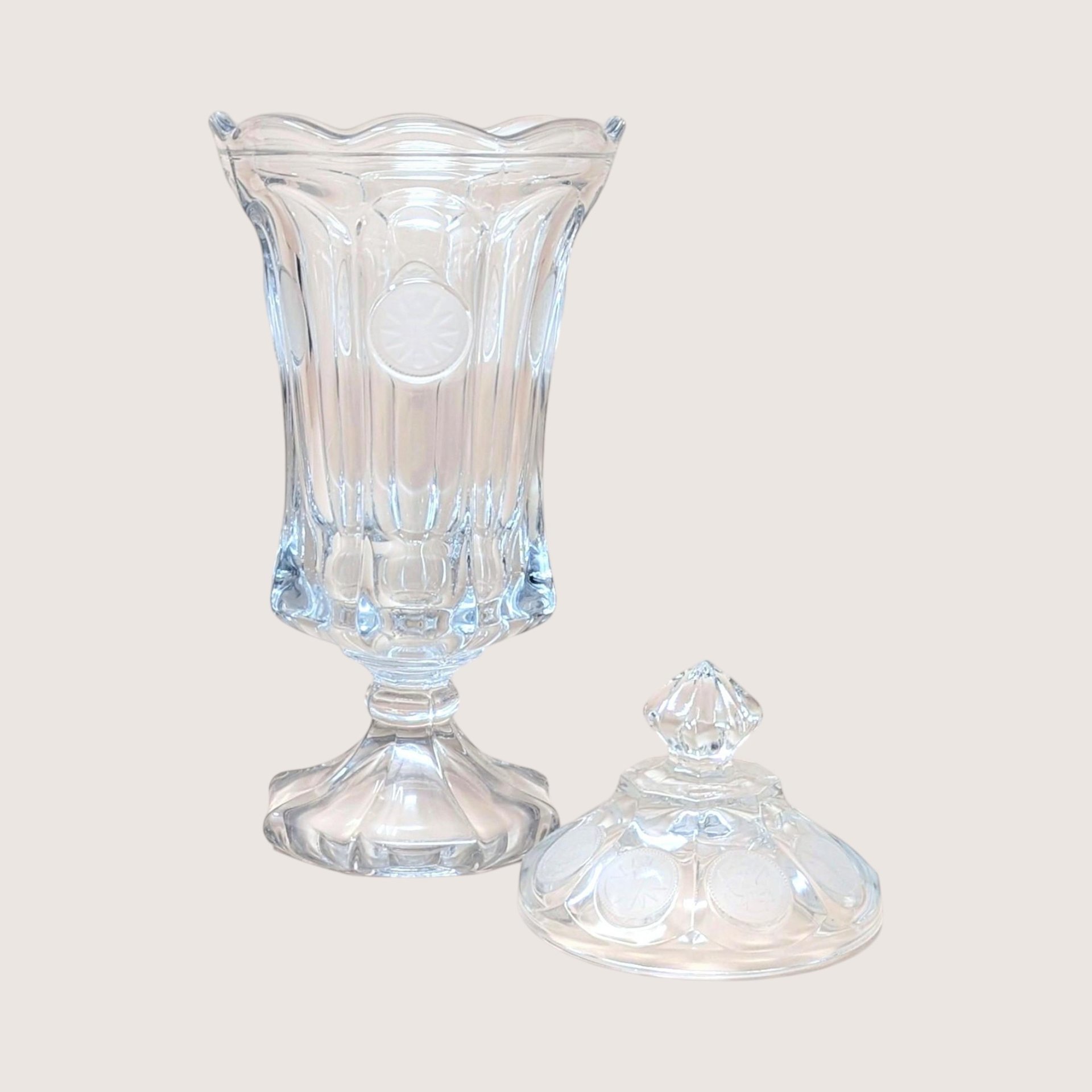 1960s Fostoria Coin Glass Covered Urn
