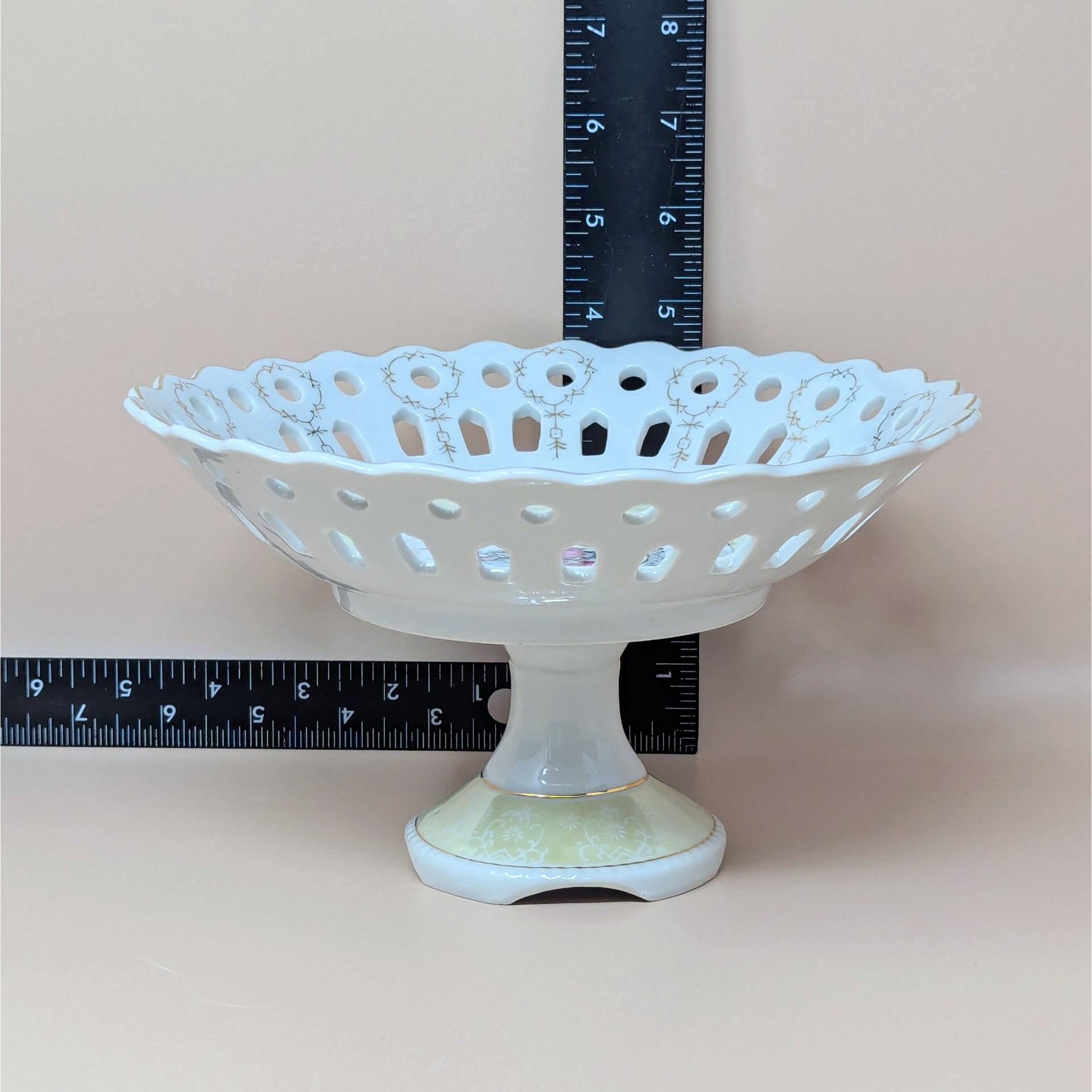 Vintage Arnart Pedestal Bowl M4036