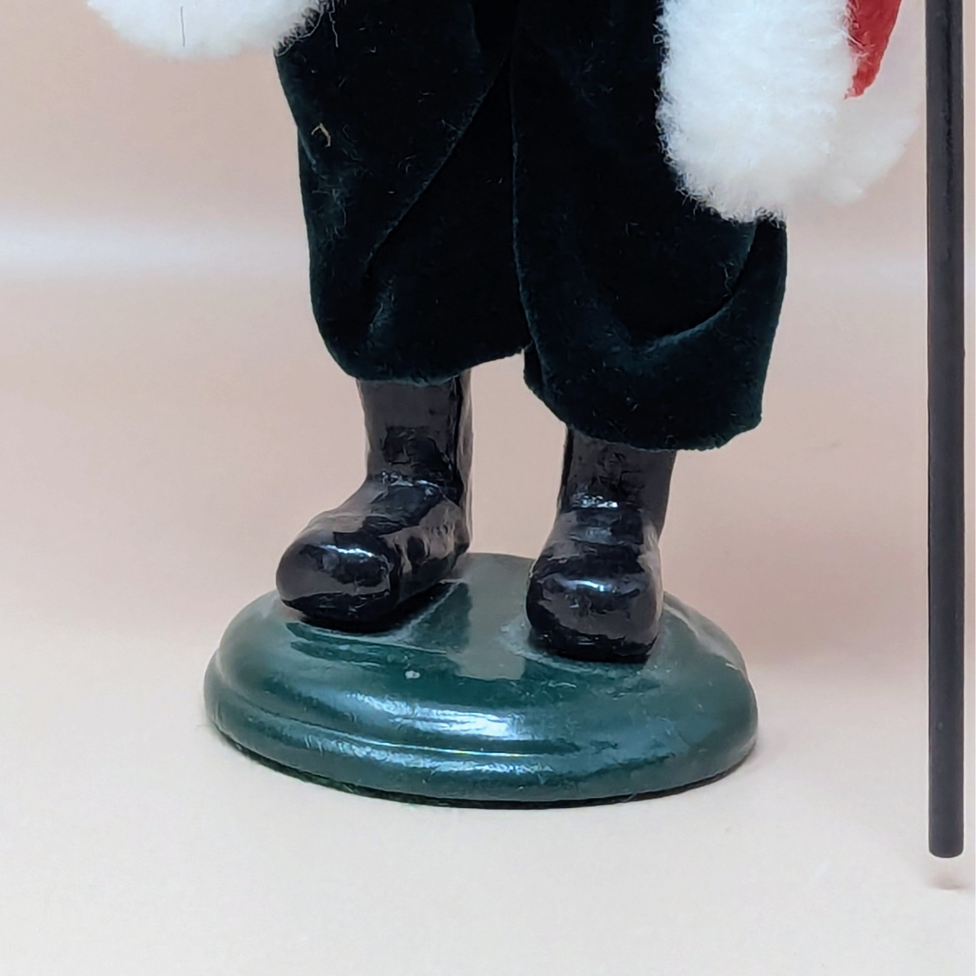 1999 Byers Choice Red Victorian Santa Caroler Figure