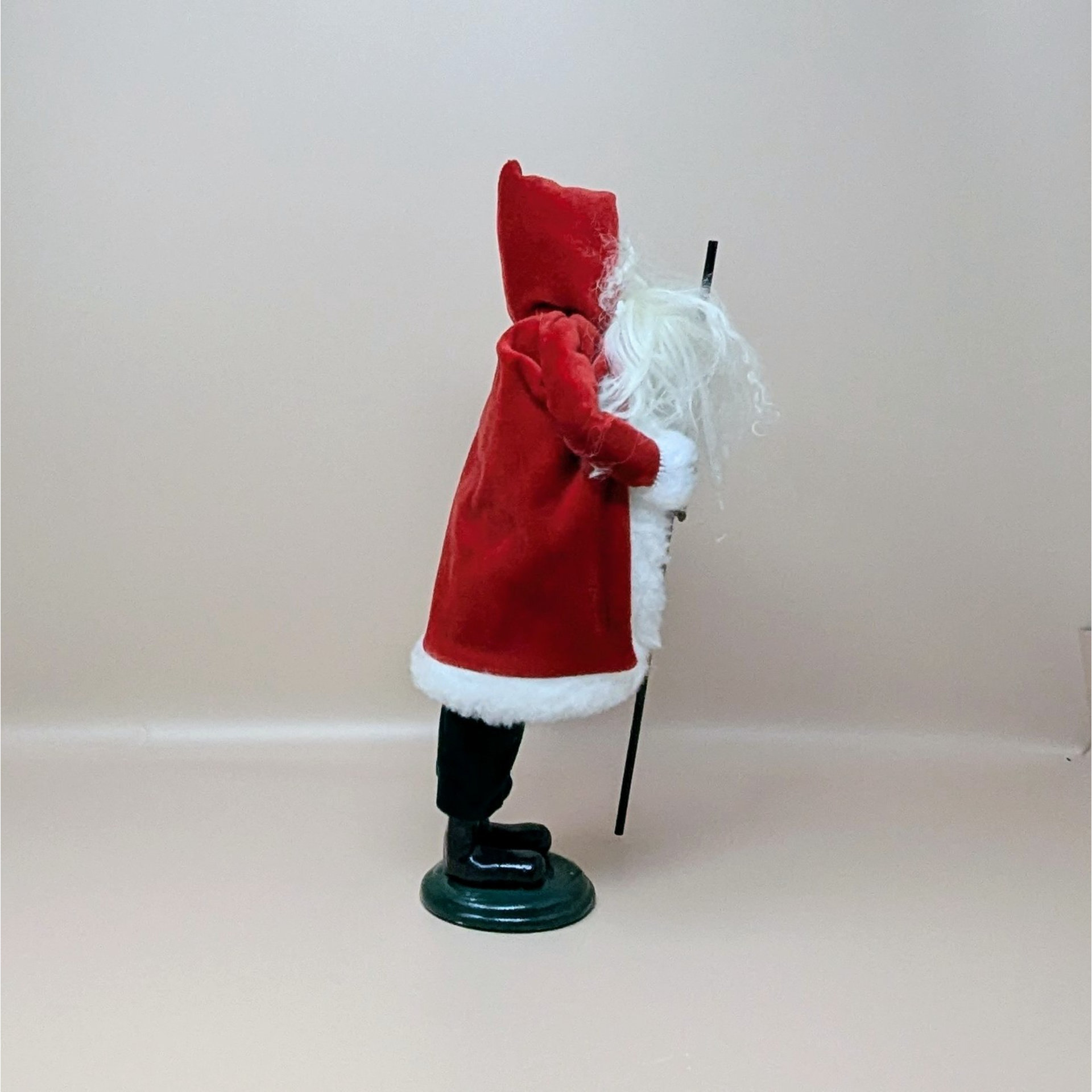 1999 Byers Choice Red Victorian Santa Caroler Figure