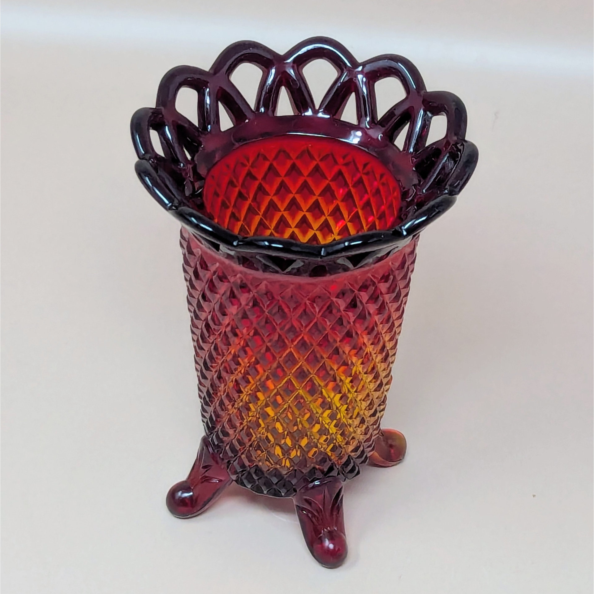 Vintage Imperial Glass Amberina Lace Edge 5 inch Vase