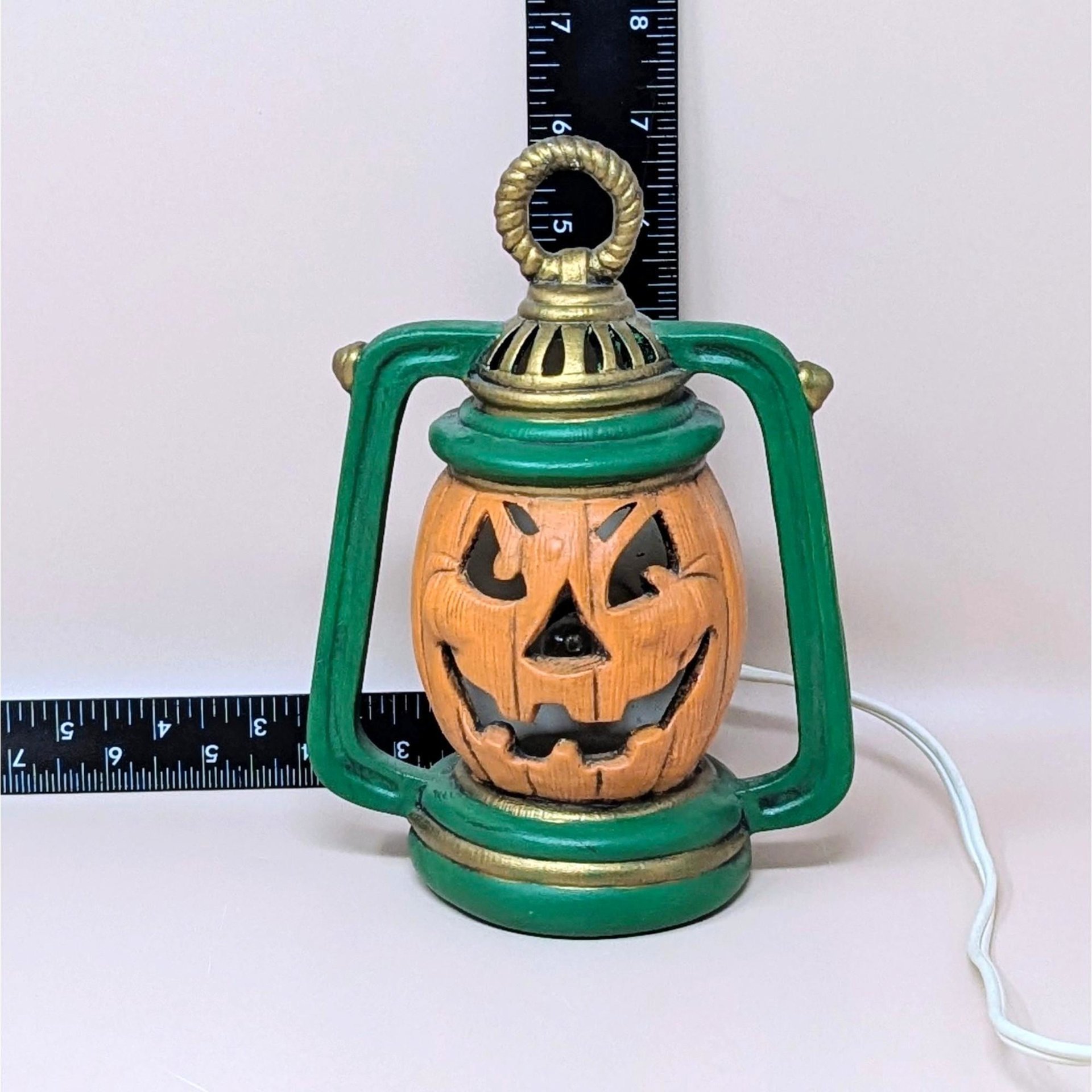Vintage Ceramic Jack-O-Lantern Pumpkin Lantern Light