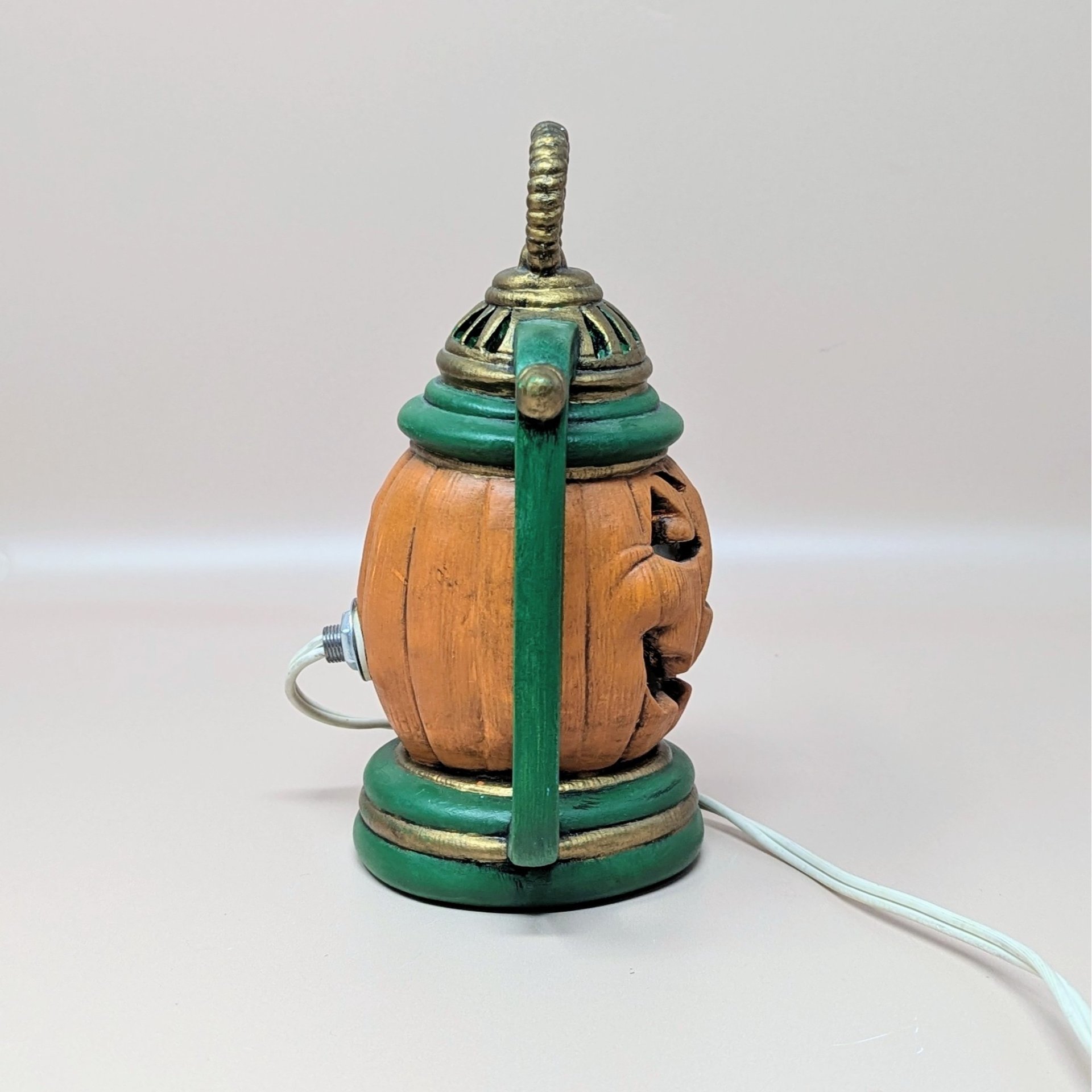 Vintage Ceramic Jack-O-Lantern Pumpkin Lantern Light