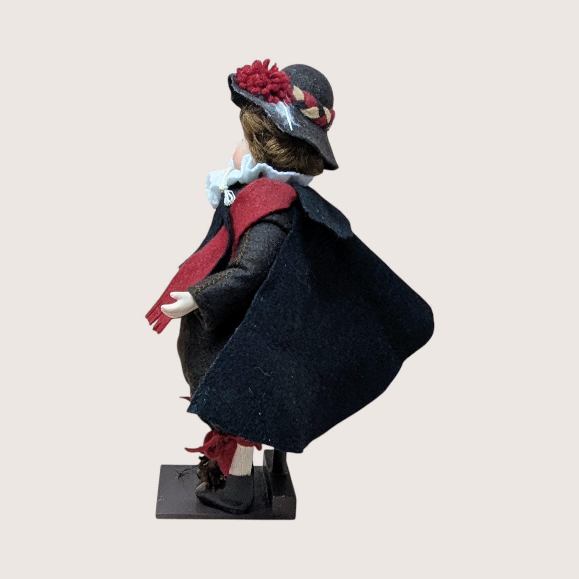 Vintage Samuel Eaton Silhouette Doll