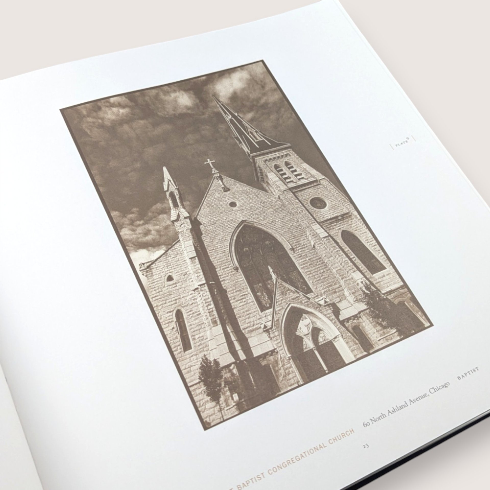 1999 Chicago Churches A Photographic Essay Hardcover Elizabeth Johnson Book