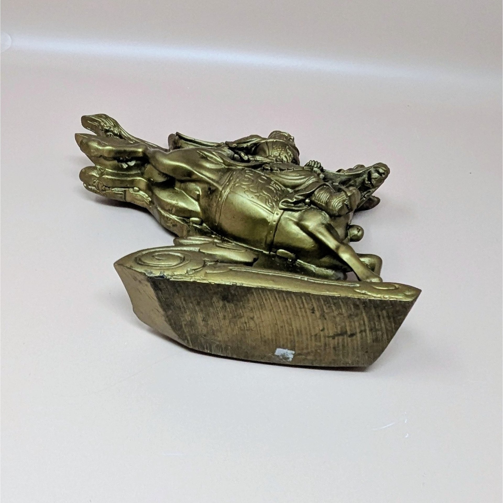 1980s Guan Yu Resin Warrior Statue