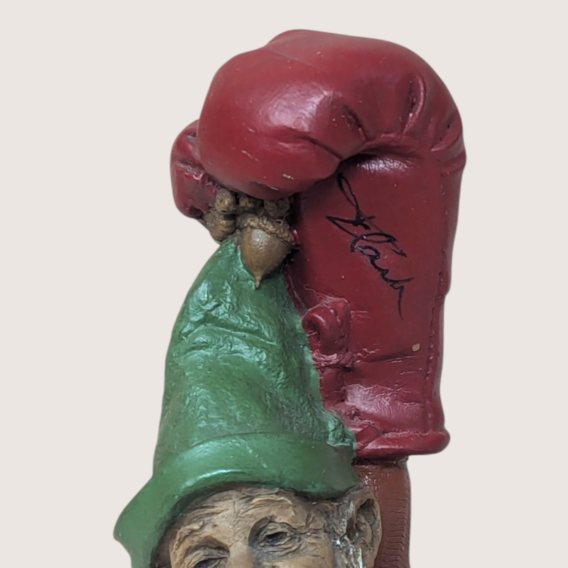1993 Tom Clark Punch Signed Gnome Figurine