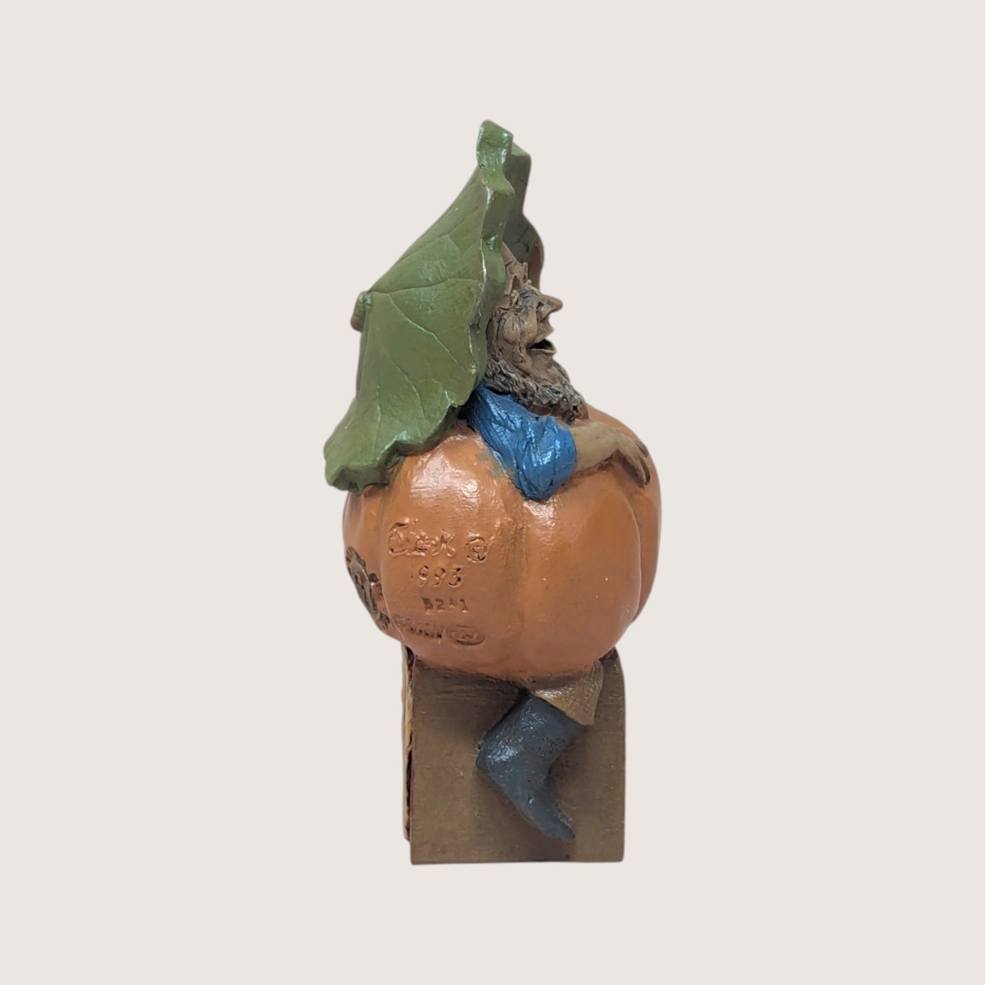 1991 Tom Clark Peter Signed Gnome Pumpkin Figurine