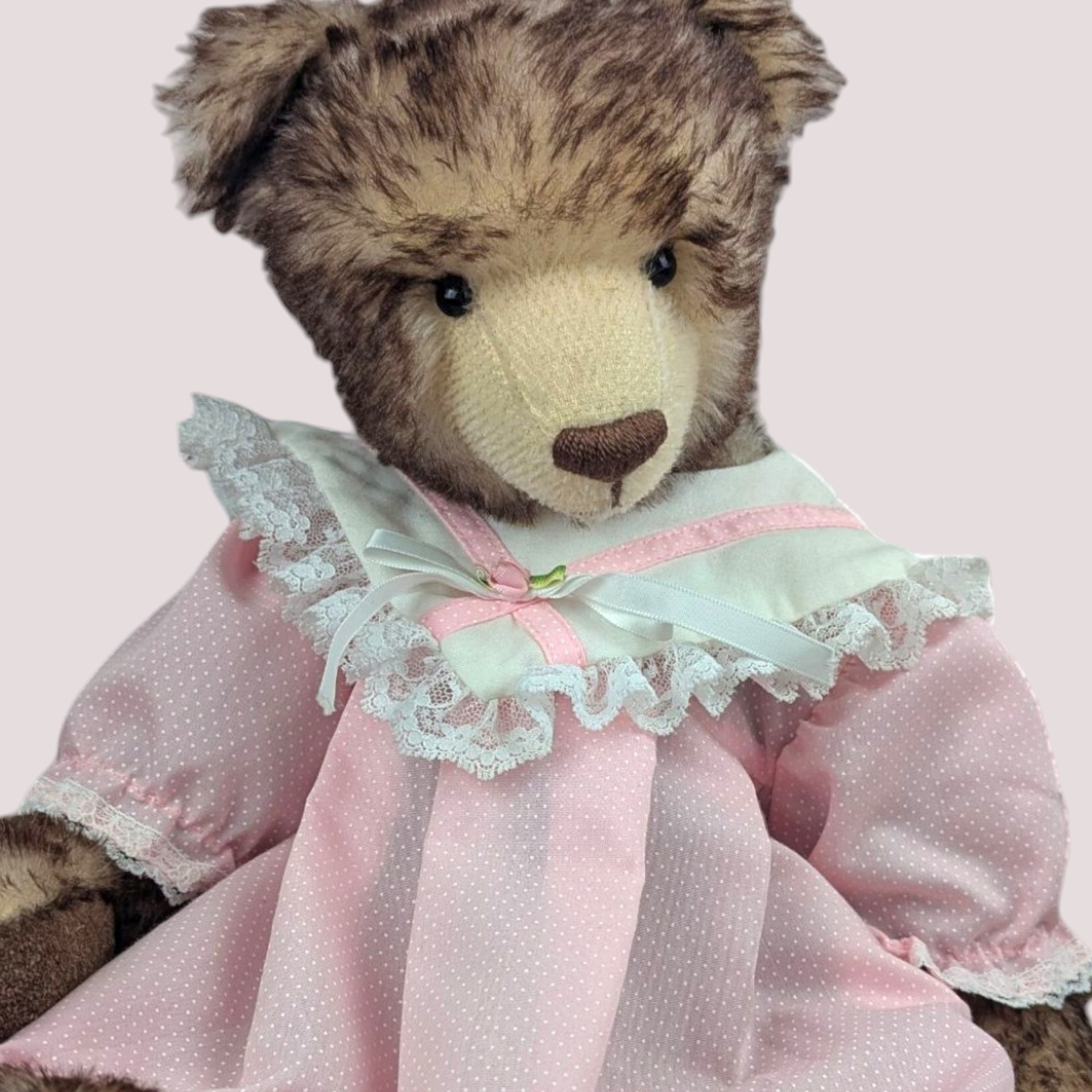Vintage Handmade Mohair Artist Bear By Debra Bistodeau