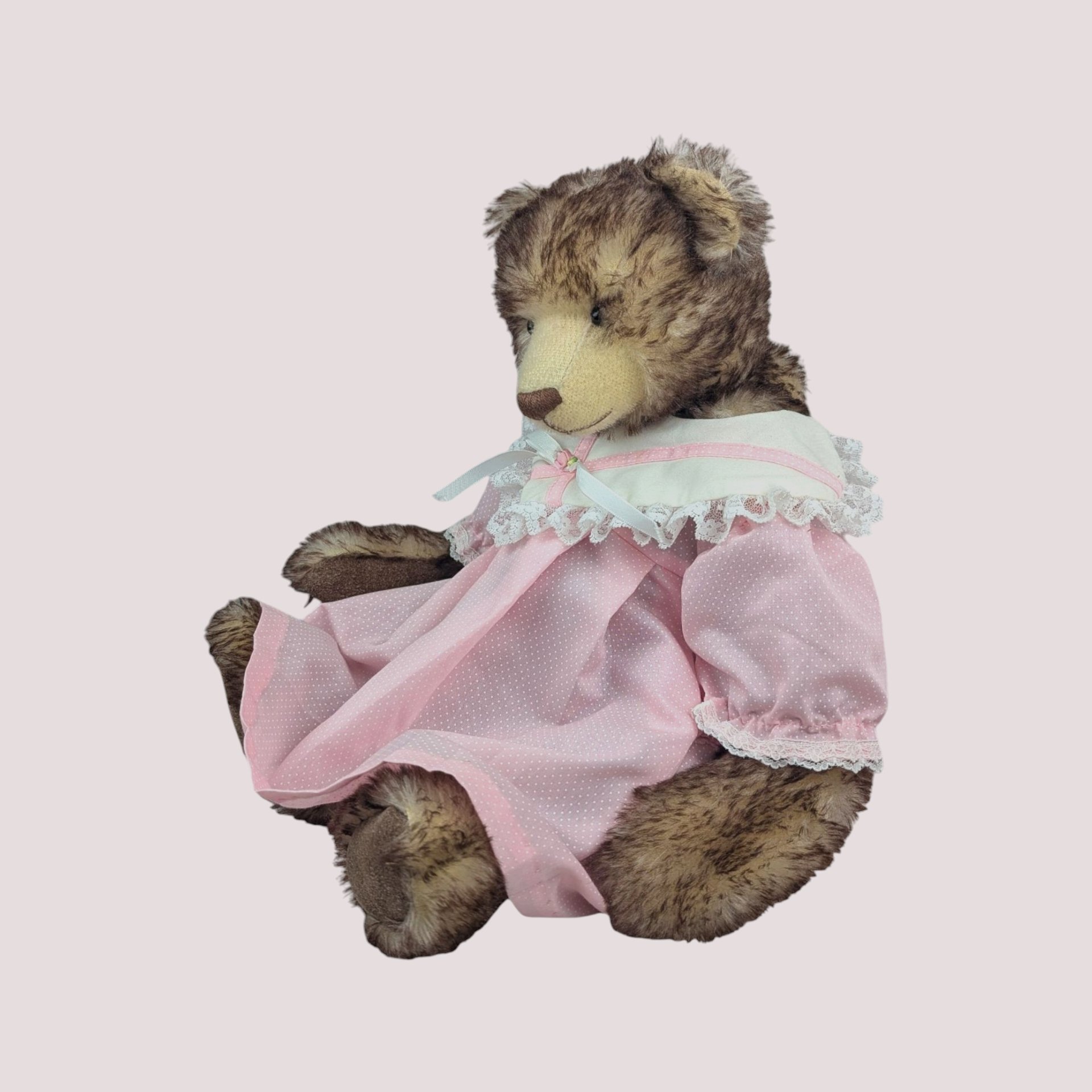 Vintage Handmade Mohair Artist Bear By Debra Bistodeau