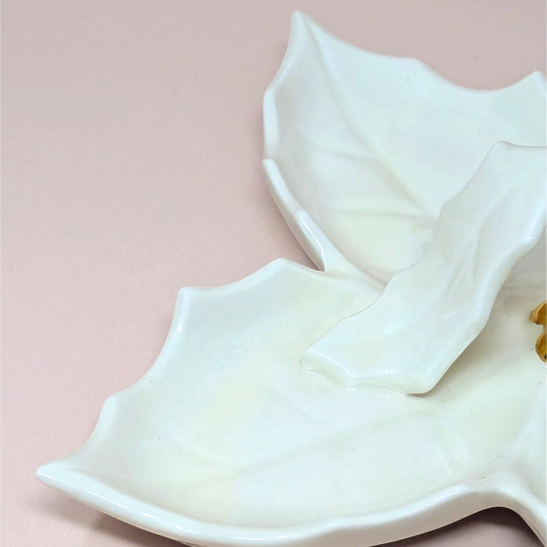 1960s Holland Mold Ceramic Four Part Leaf Dish