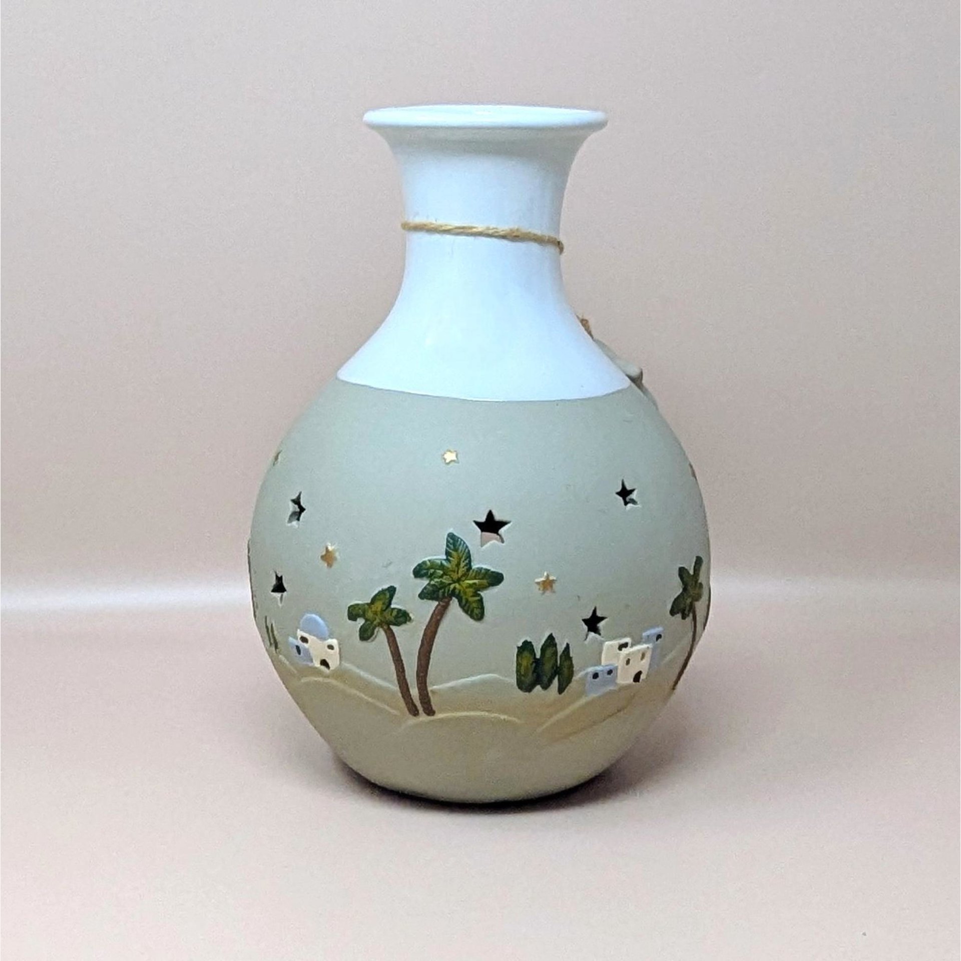 1990s Roman Inc Ceramic Light Up Nativity Vase