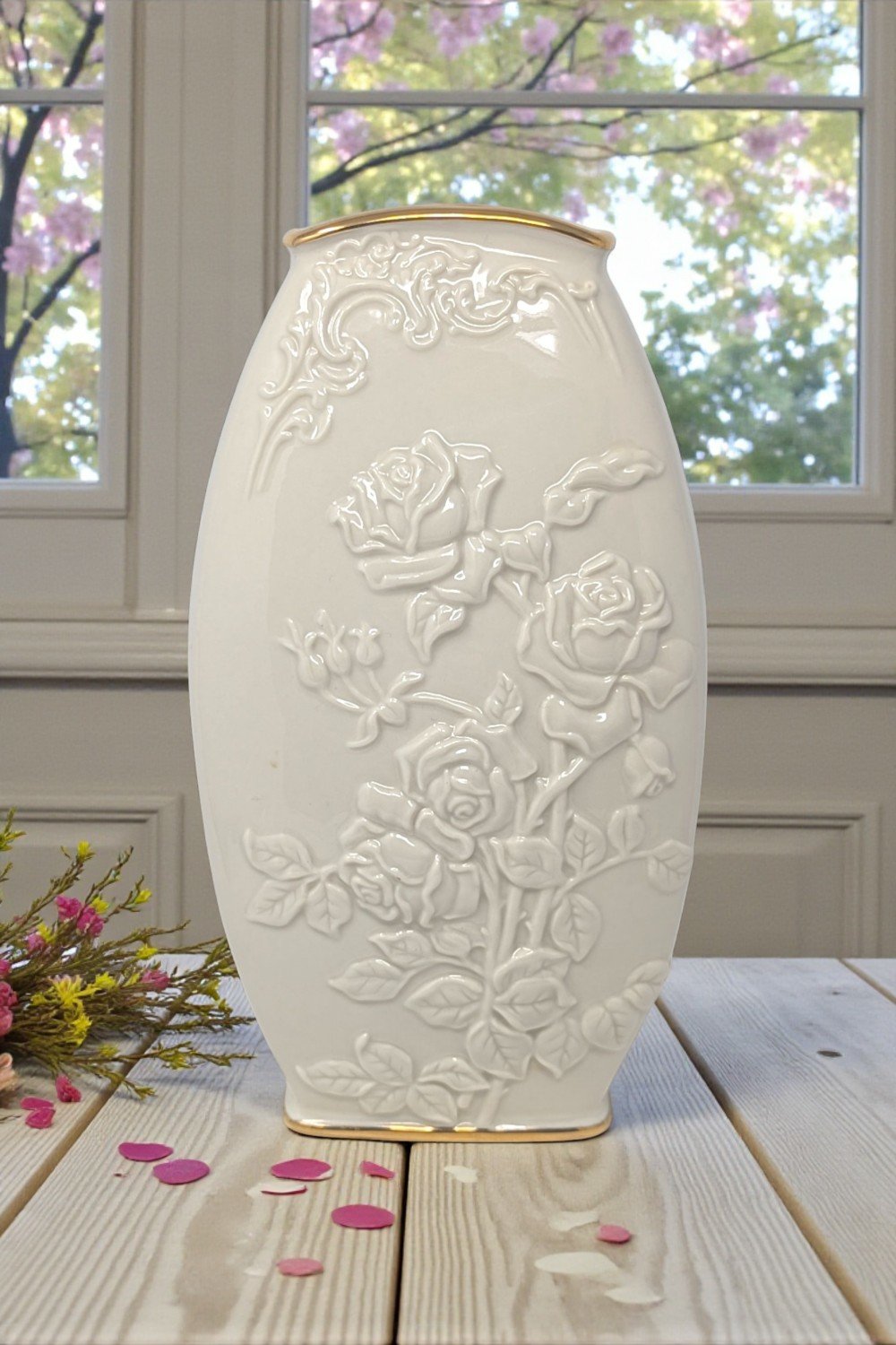 1989 'Mother's Day Roses' by Lenox Ivory Porcelain Vase