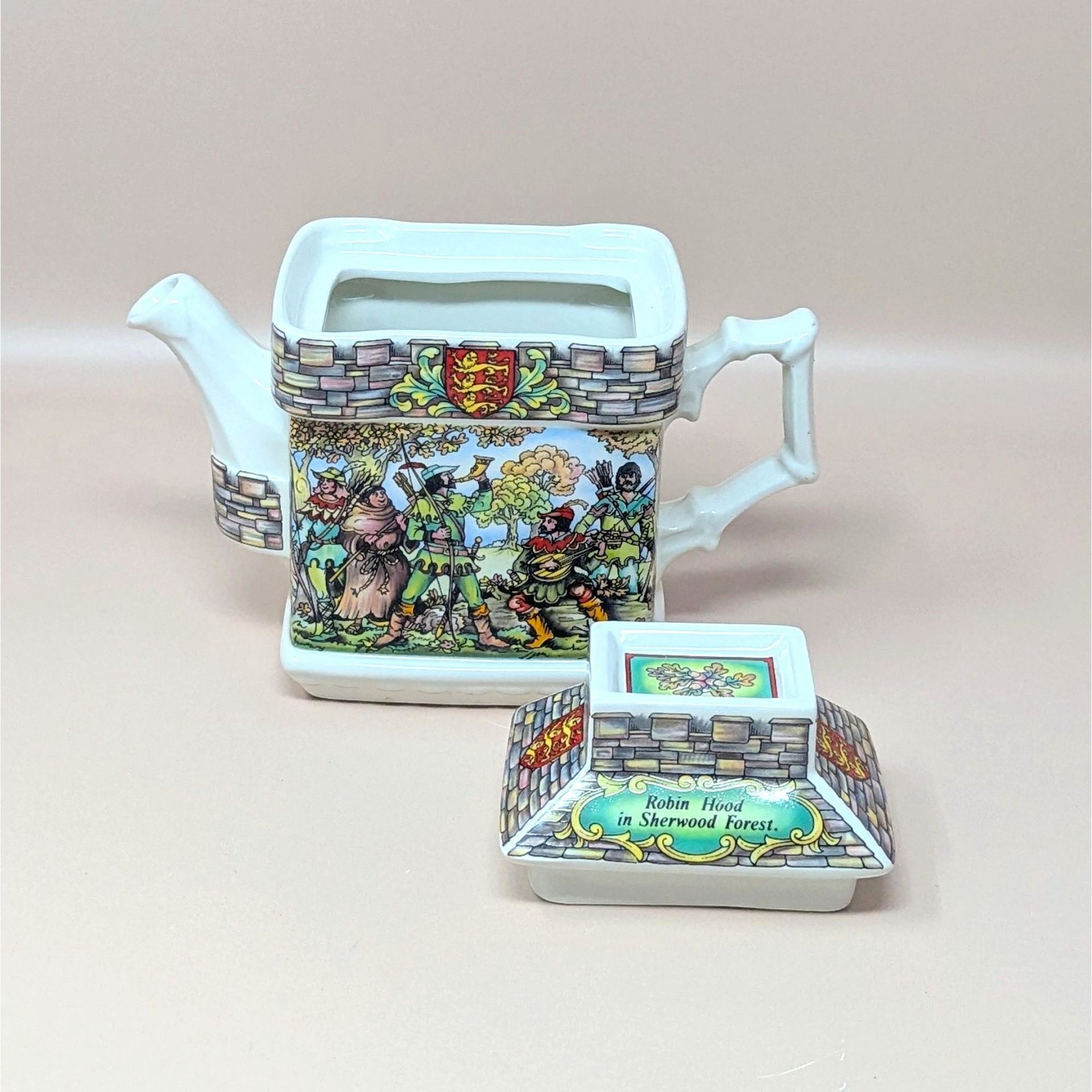 1980s Sadler Robin Hood Sherwood Forest Porcelain Teapot