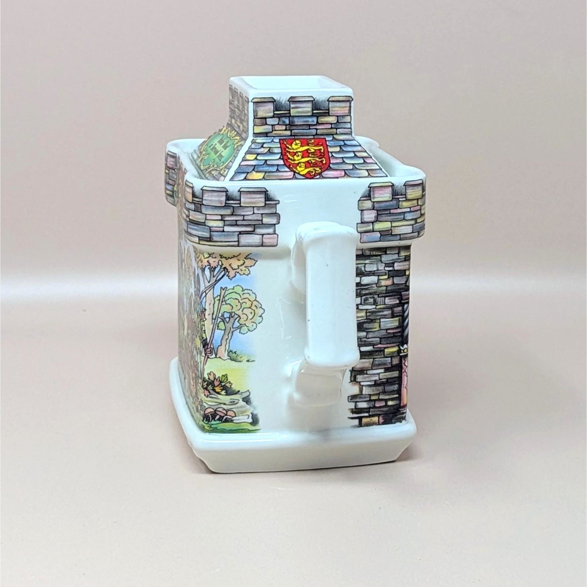 1980s Sadler Robin Hood Sherwood Forest Porcelain Teapot