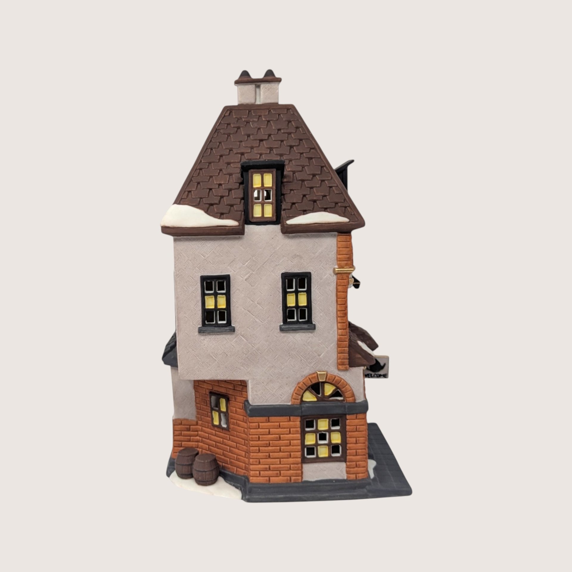 1990 Dept 56 Potters Tea Seller Christmas in the City Series