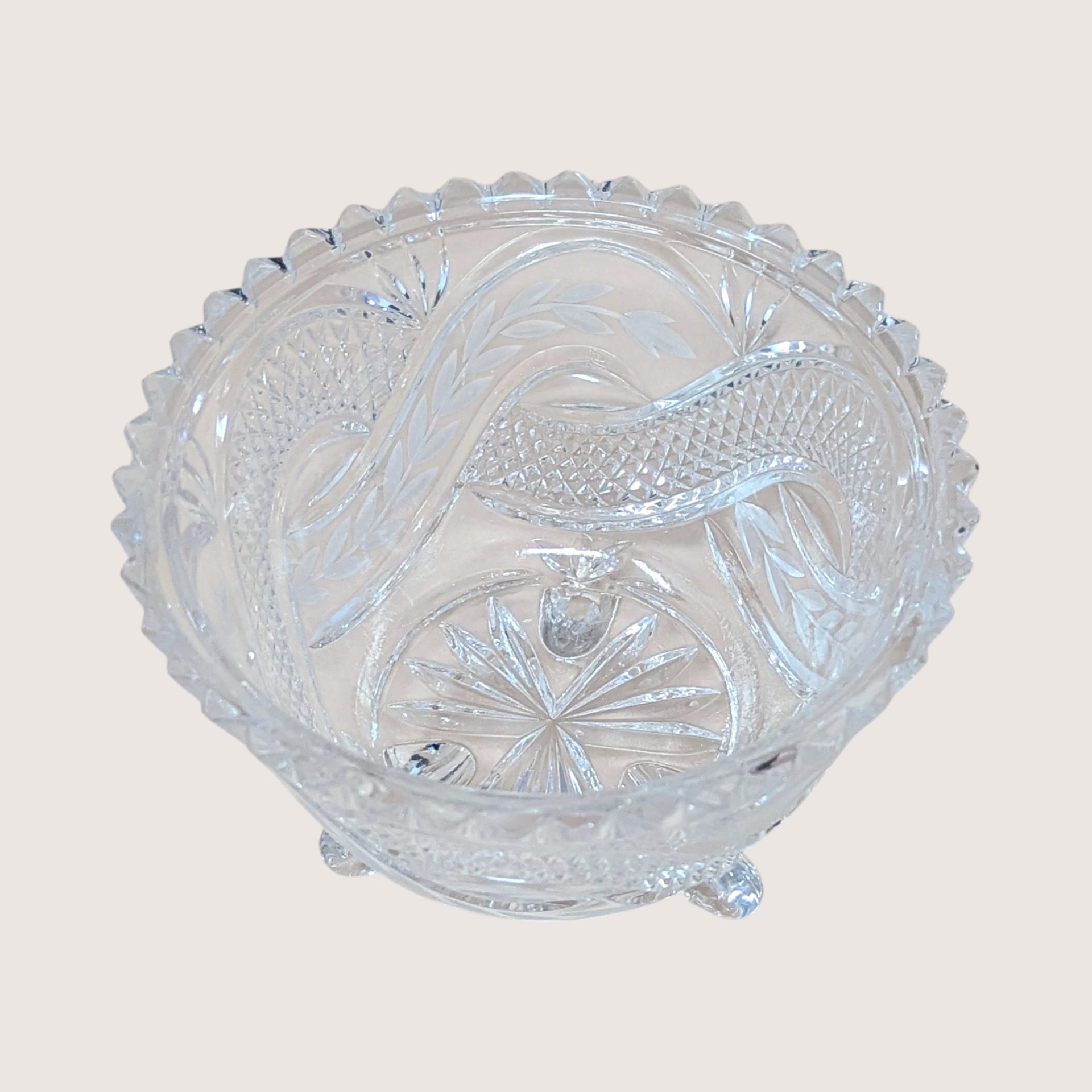 1960s Vintage Crystal Covered Candy Dish with Serpentine Pattern