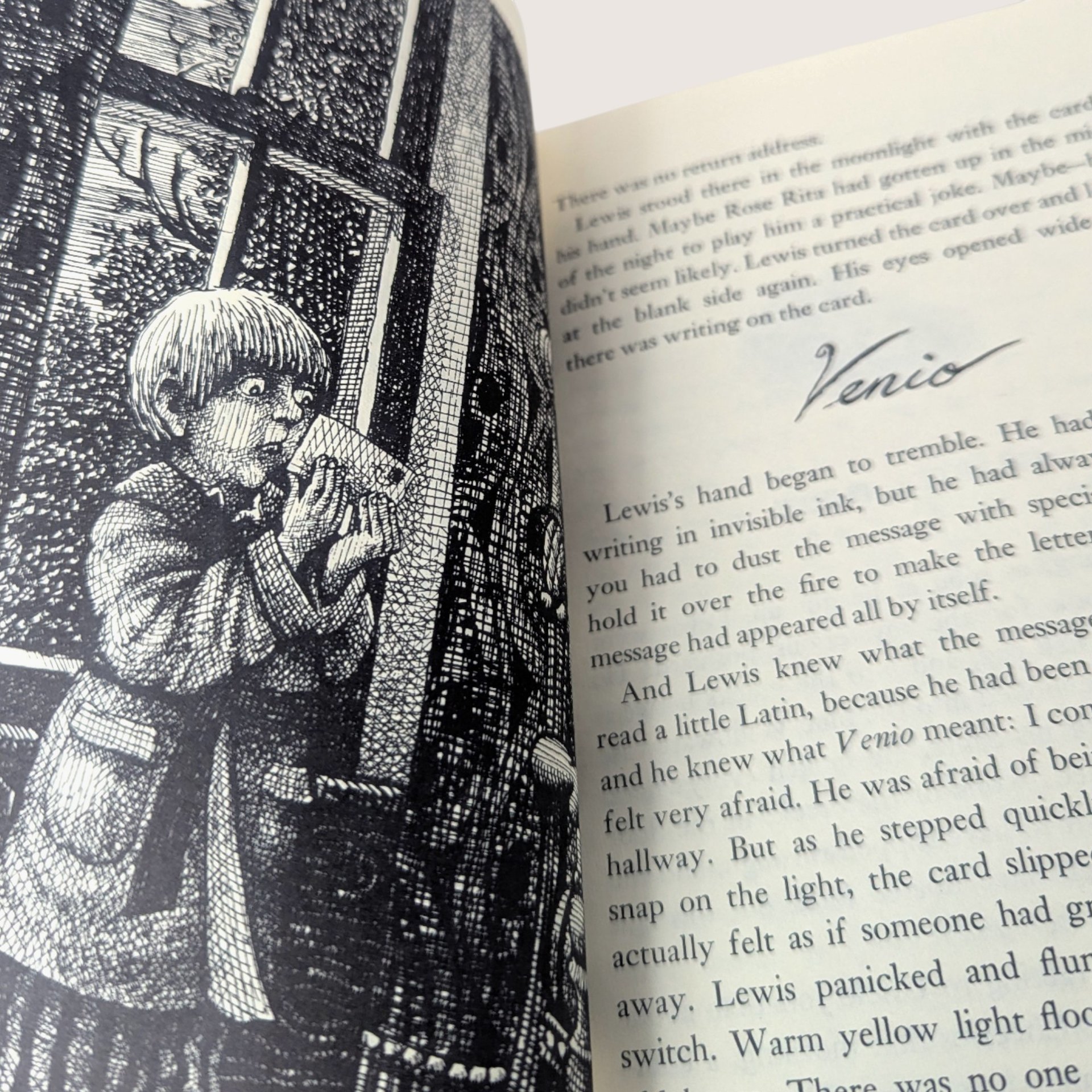 1975 Weekly Reader The Figure in the Shadows John Bellairs Hardcover Book