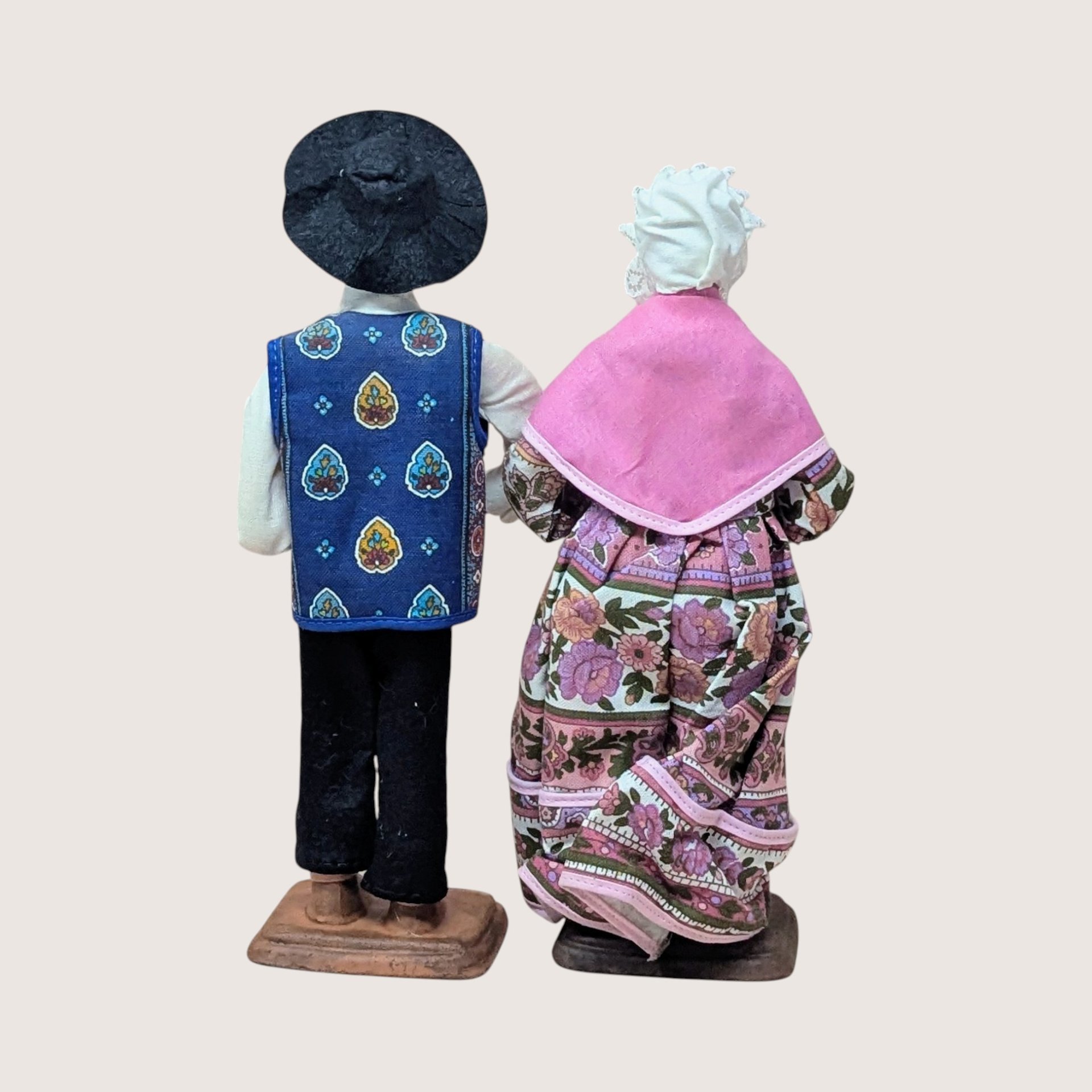 1970s Santons de Yolande French Terracotta Clay Figure Pair