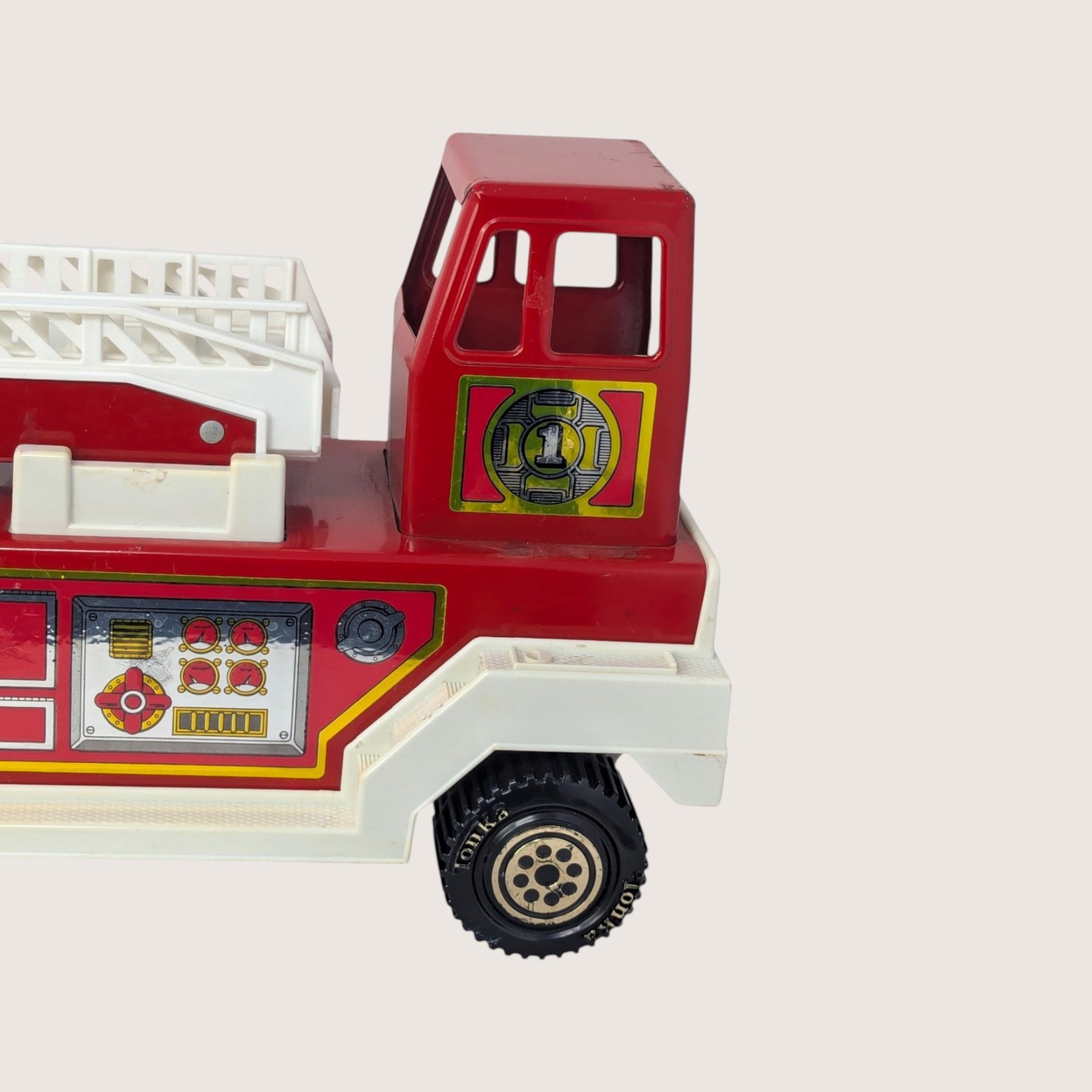 1980s Tonka Mighty No 1 Hook and Ladder Fire Truck Two Piece Semi