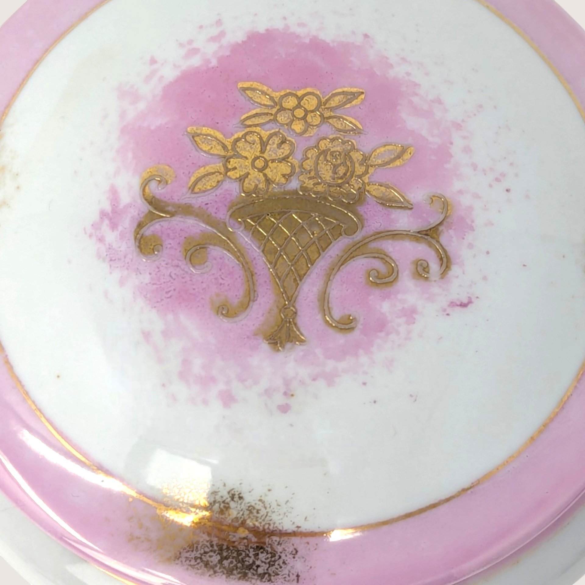 1950s Japanese Porcelain Pink and Gold Trinket Box