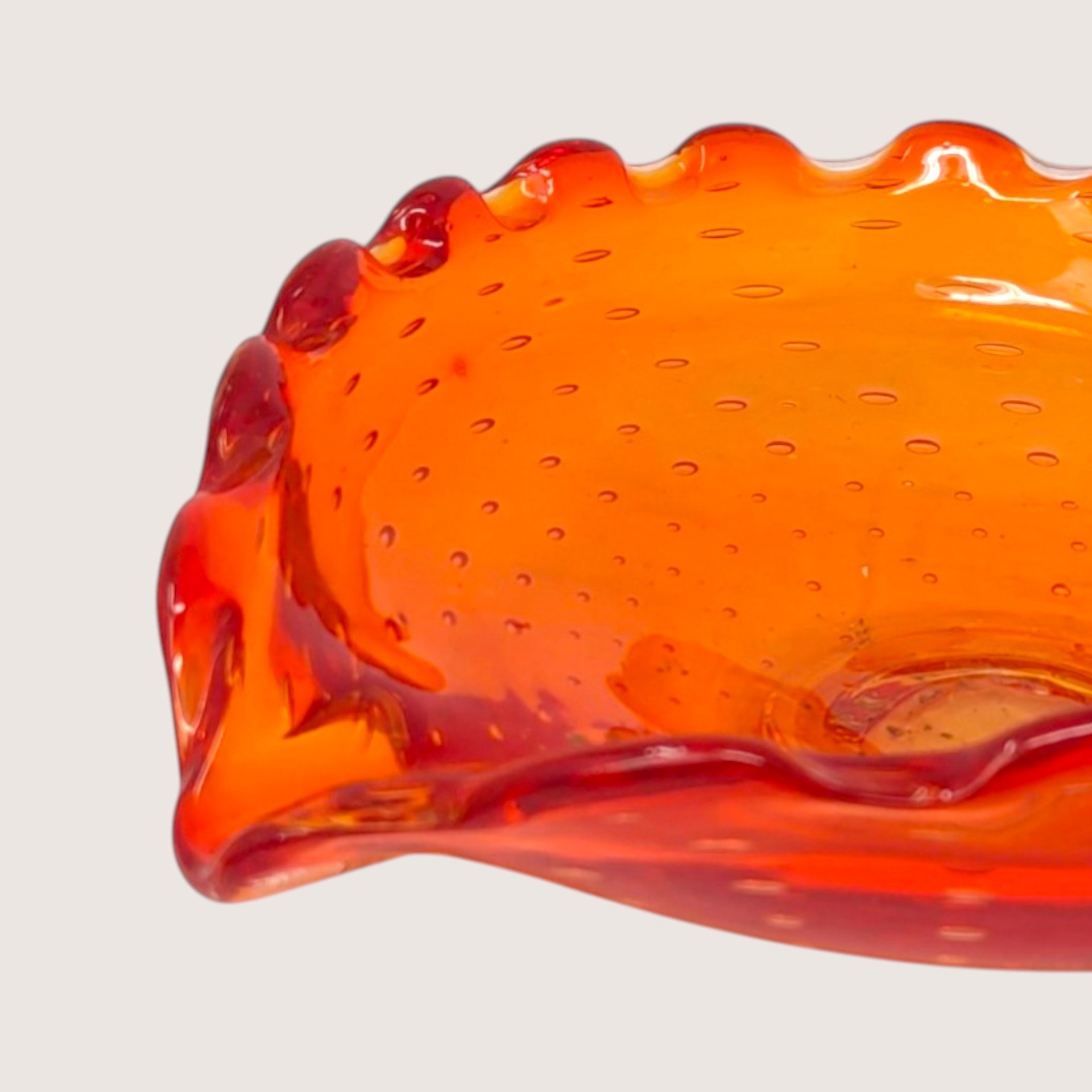 1960s Murano Bullicante Amberina Art Glass Ashtray