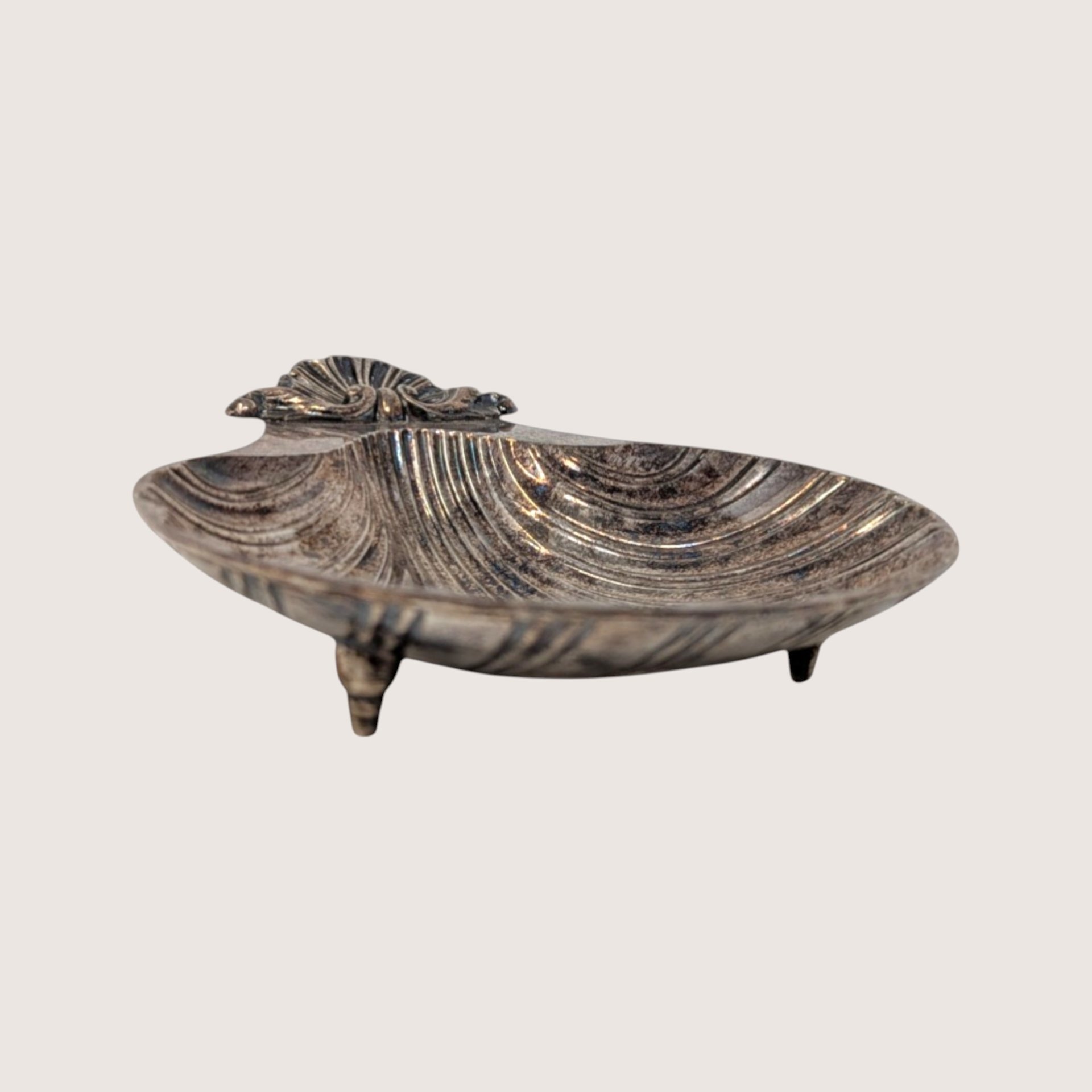 1970s Sheffield Design Silver Plated Shell Shaped Dish